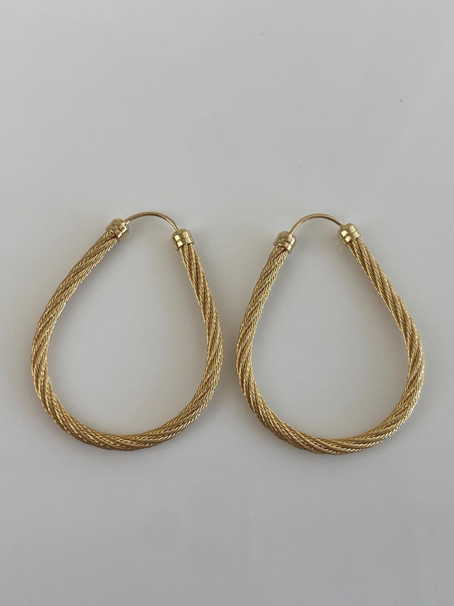 Vintage Solid 14k Yellow Gold Twisted Teardrop Hoop Earrings