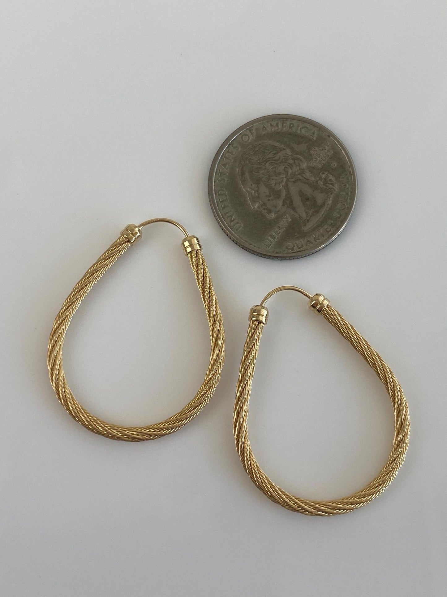 Vintage Solid 14k Yellow Gold Twisted Teardrop Hoop Earrings