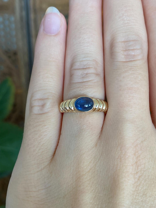 Solid 14k Yellow Gold Blue Sapphire Scalloped Ring - Size 6