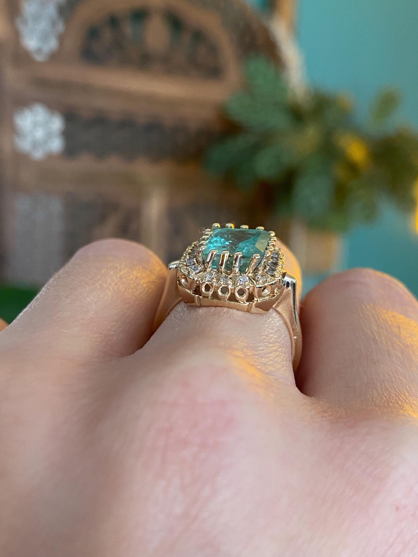 Vintage Solid 14k Yellow Gold Diamond Halo Emerald Ring - Size 5.5