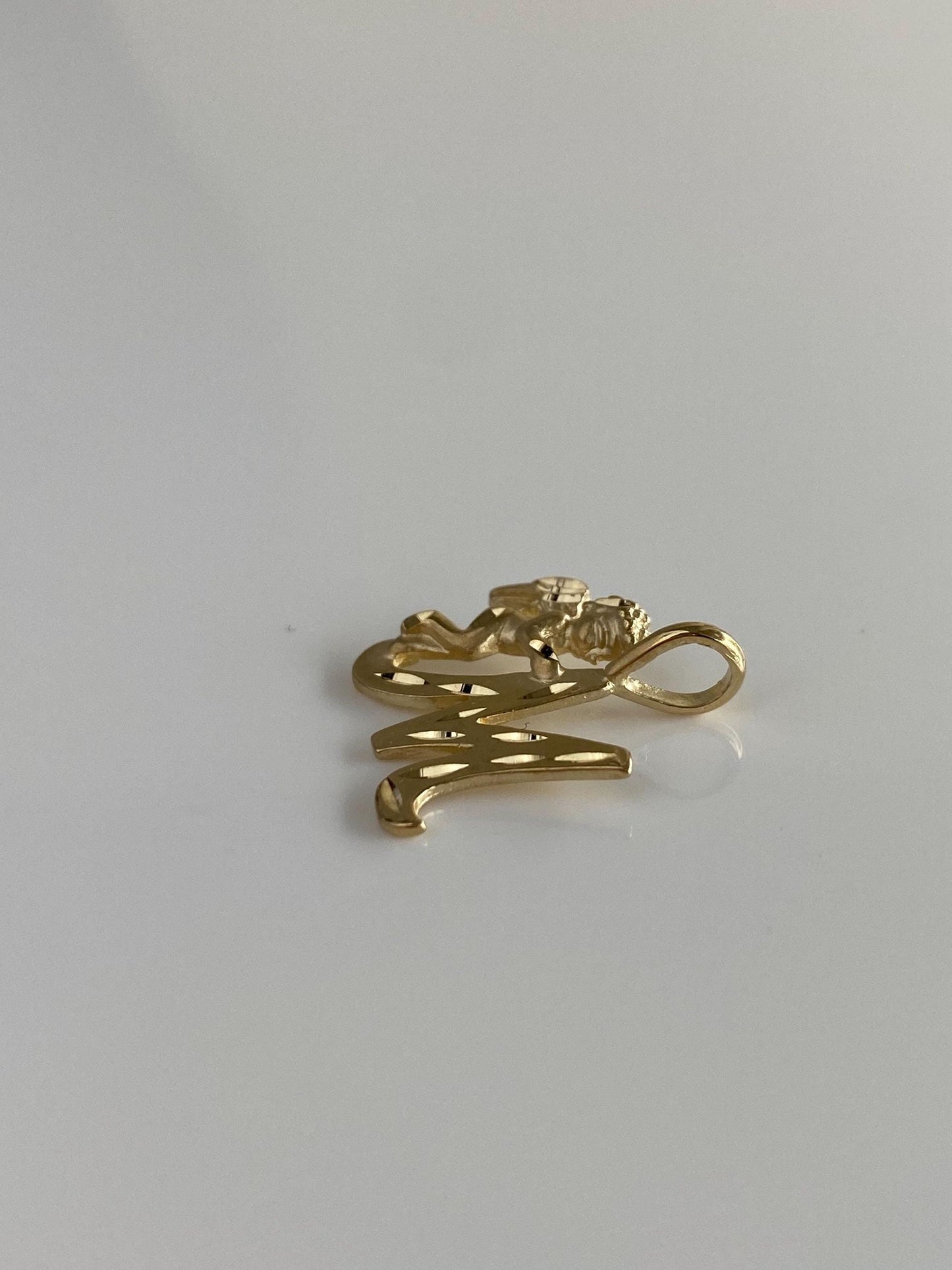 Vintage Solid 10k Yellow Gold Diamond Cut Angel Initial 'M' Charm