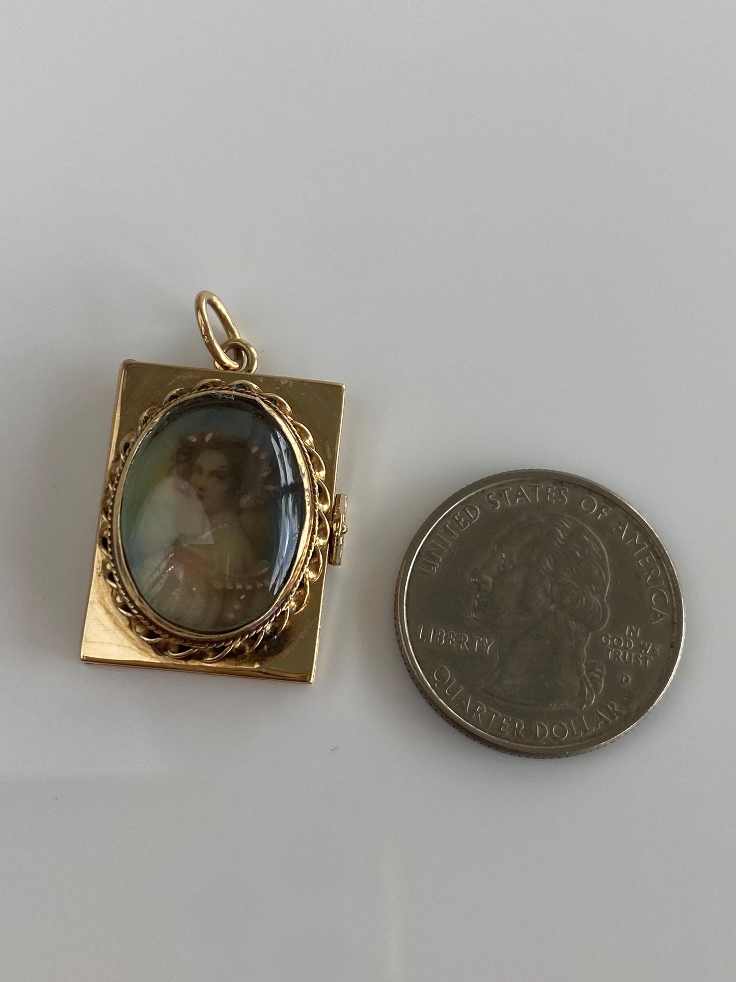 Vintage Solid 14k Yellow Gold Painted Cameo Locket Book Charm