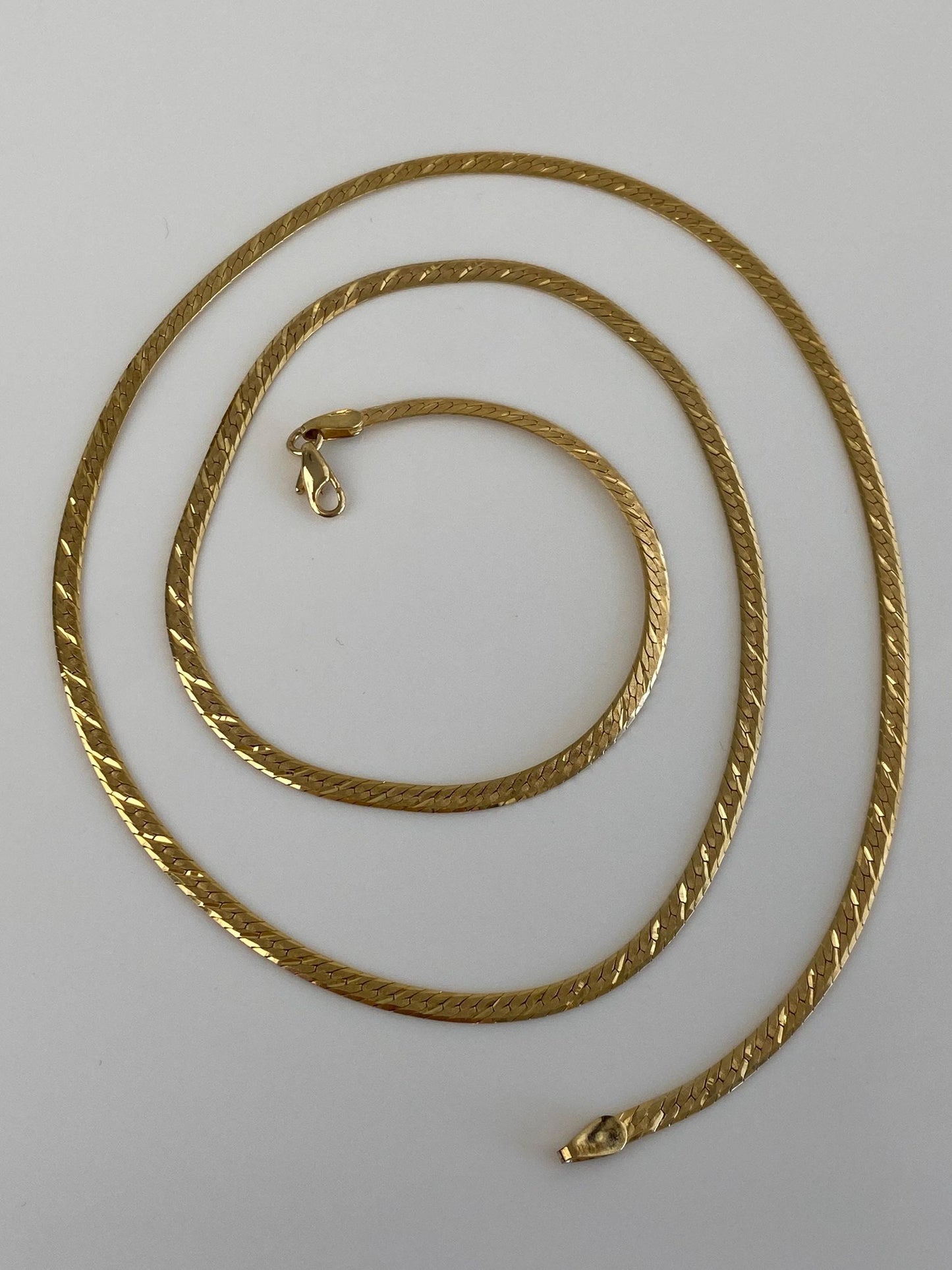 Vintage Solid 14k Yellow Gold Long Pattern Herringbone Chain Necklace - 23.75 inches