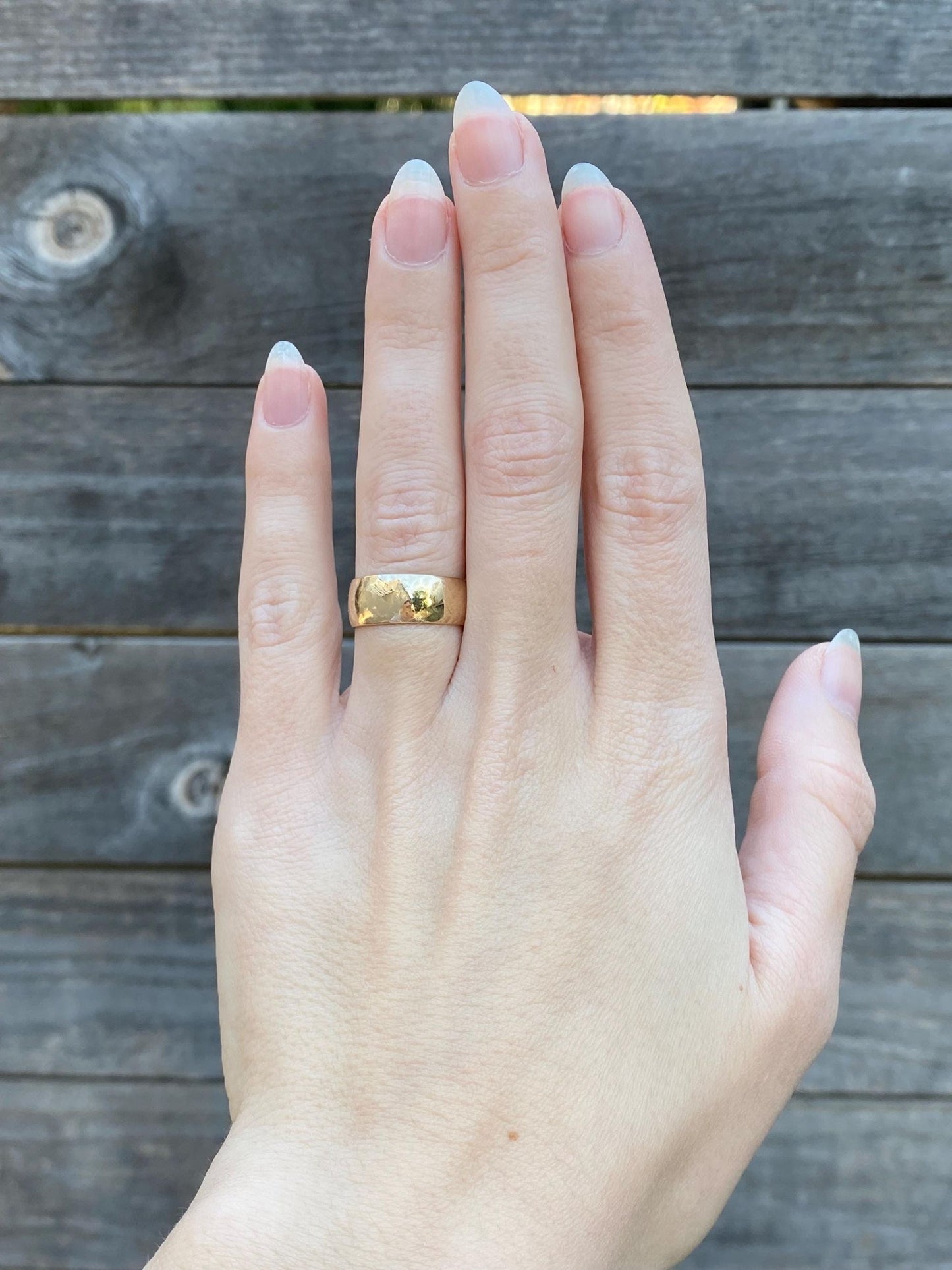 Vintage Solid 14k Yellow Gold Crosshatch Ring Band - Size 5.75