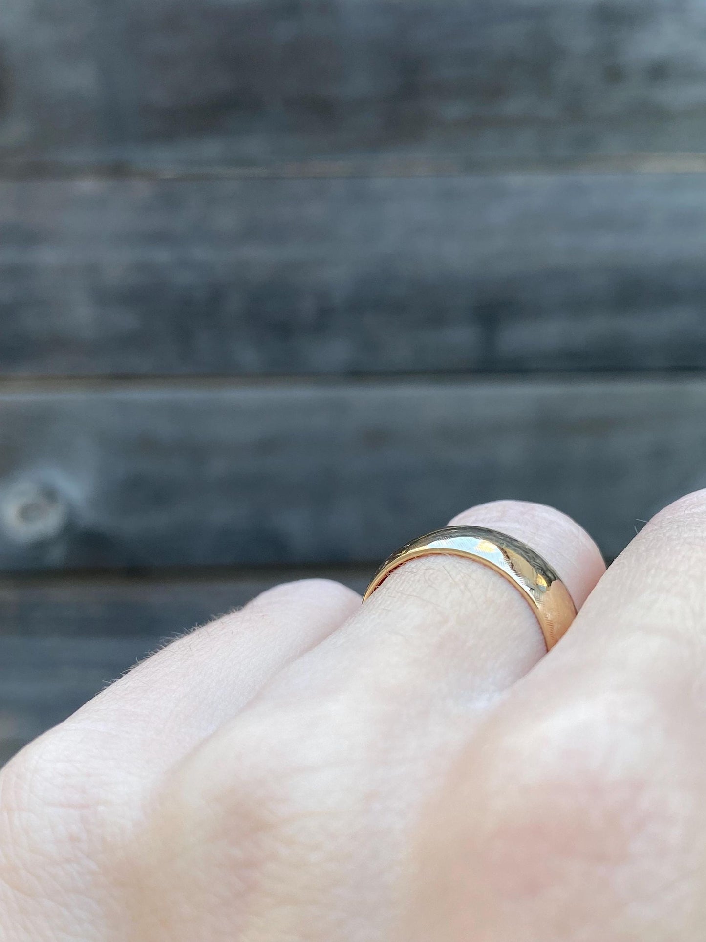 Vintage Solid 14k Yellow Gold Crosshatch Ring Band - Size 5.75