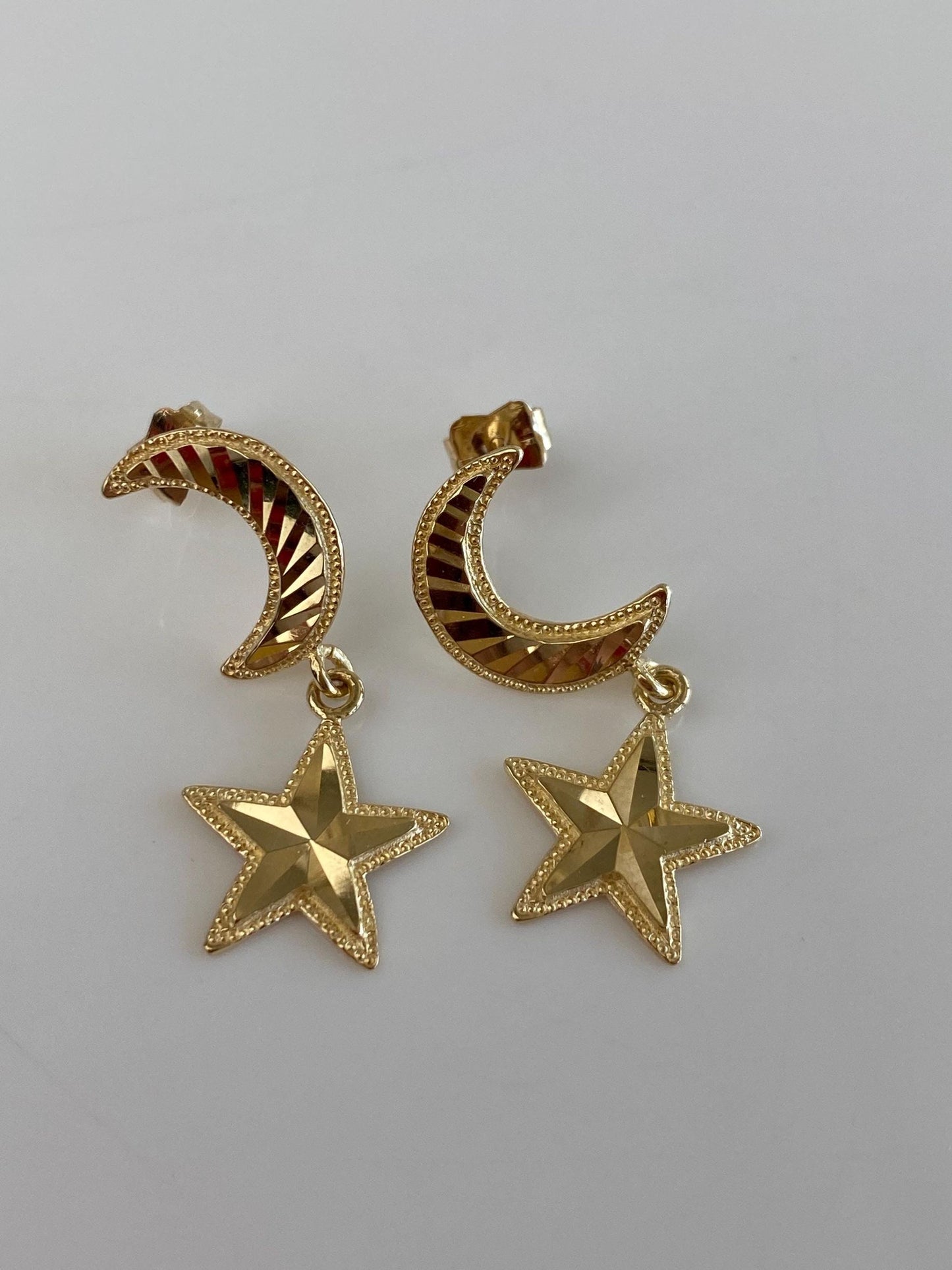 Vintage Solid 14k Yellow Gold Diamond Cut Moon & Star Dangle Stud Earrings