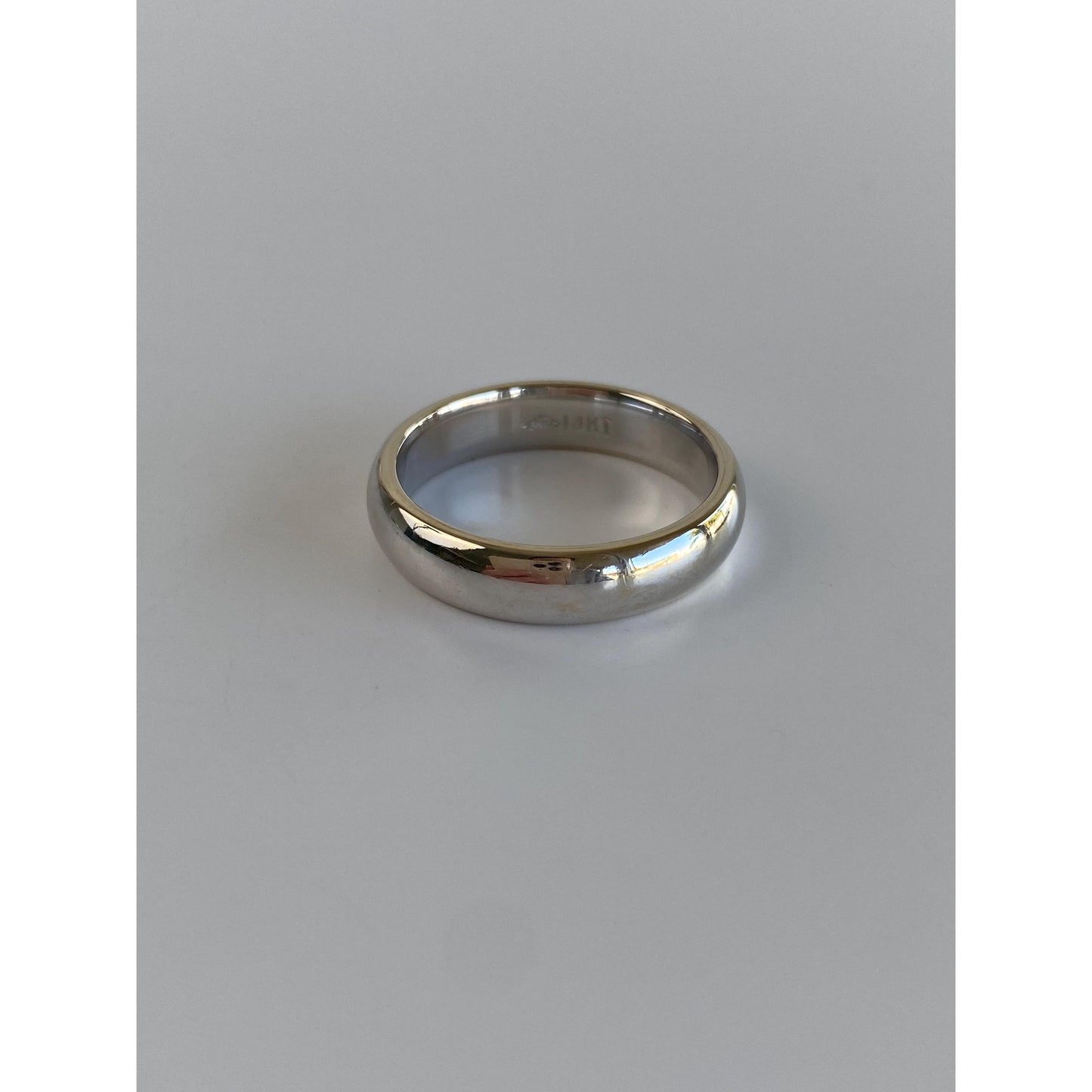 Vintage Solid 14k White Gold Ring Band - Size 8.75