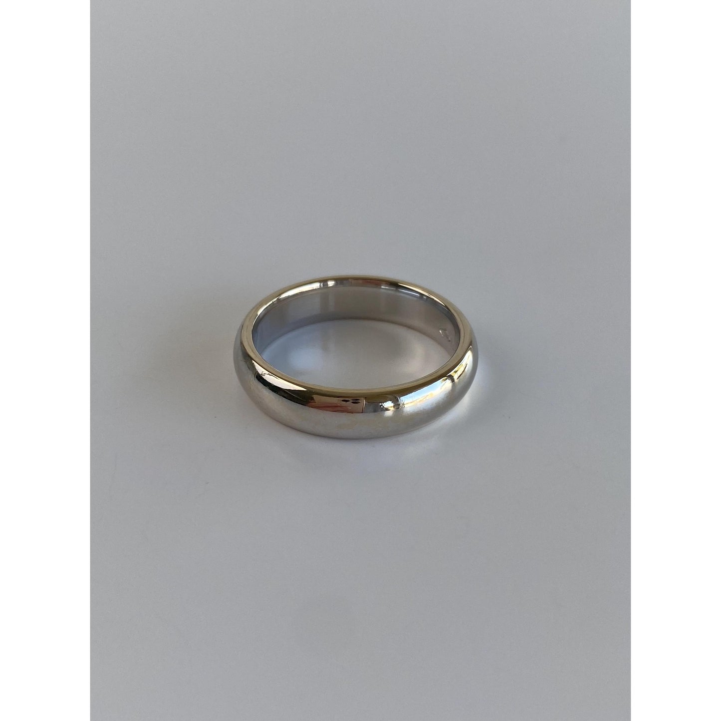 Vintage Solid 14k White Gold Ring Band - Size 8.75