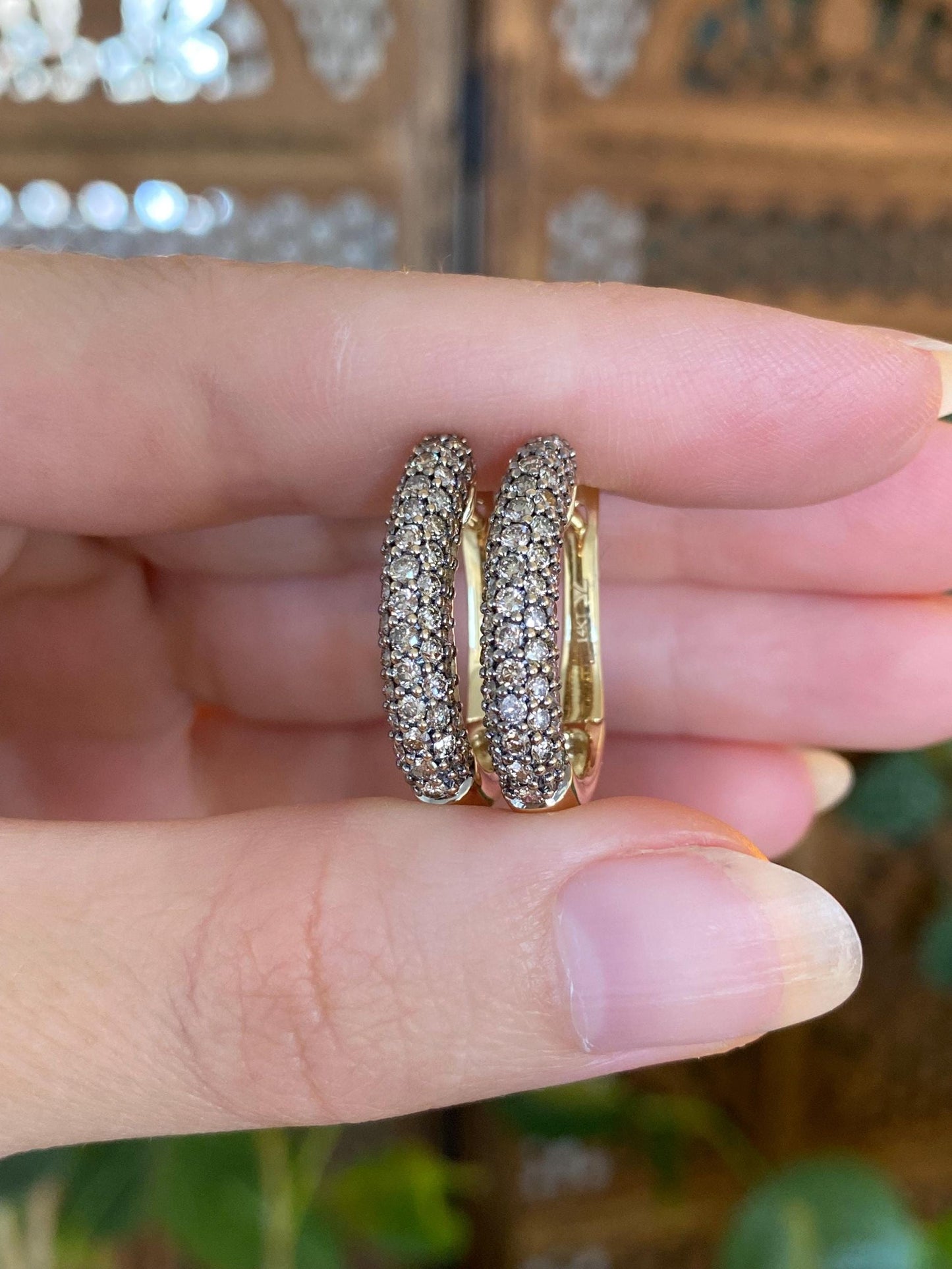Vintage Solid 14k Yellow Gold Champagne Diamond Pave Drop Earrings