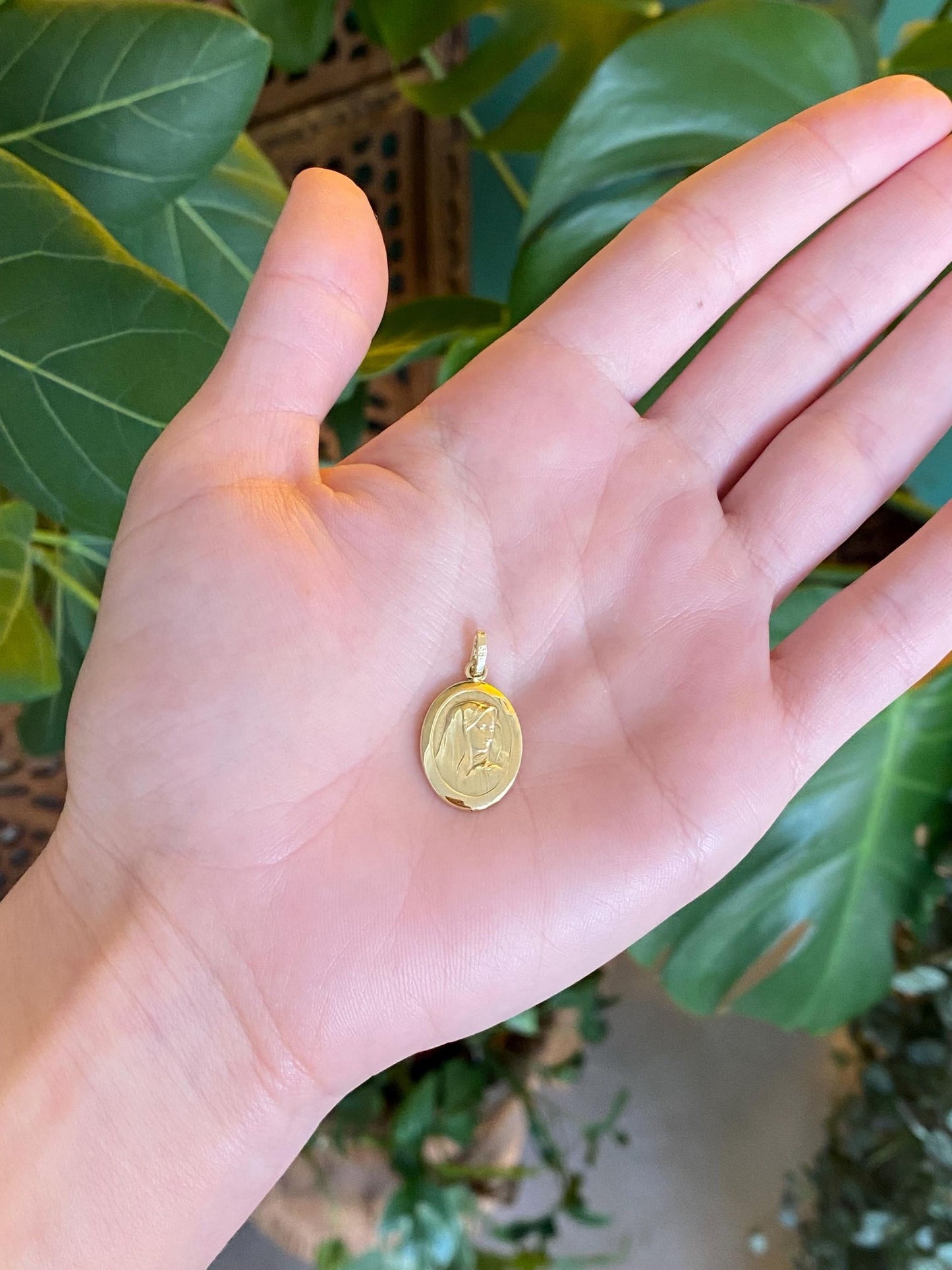 Vintage 14k Yellow Gold Virgin Mary Charm