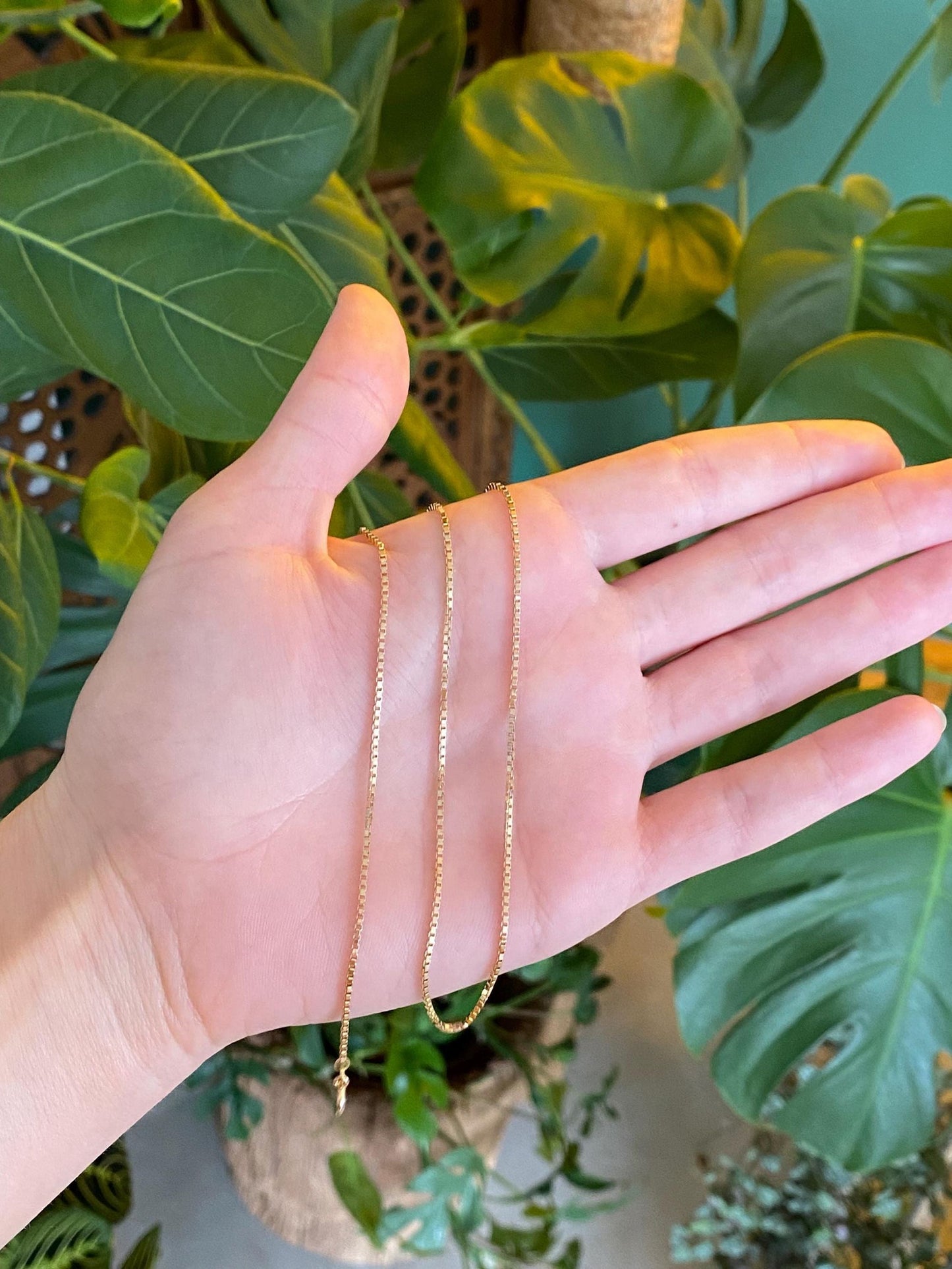 Vintage Solid 10k Yellow Gold Chunky Box Chain Necklace - 16.25 inches