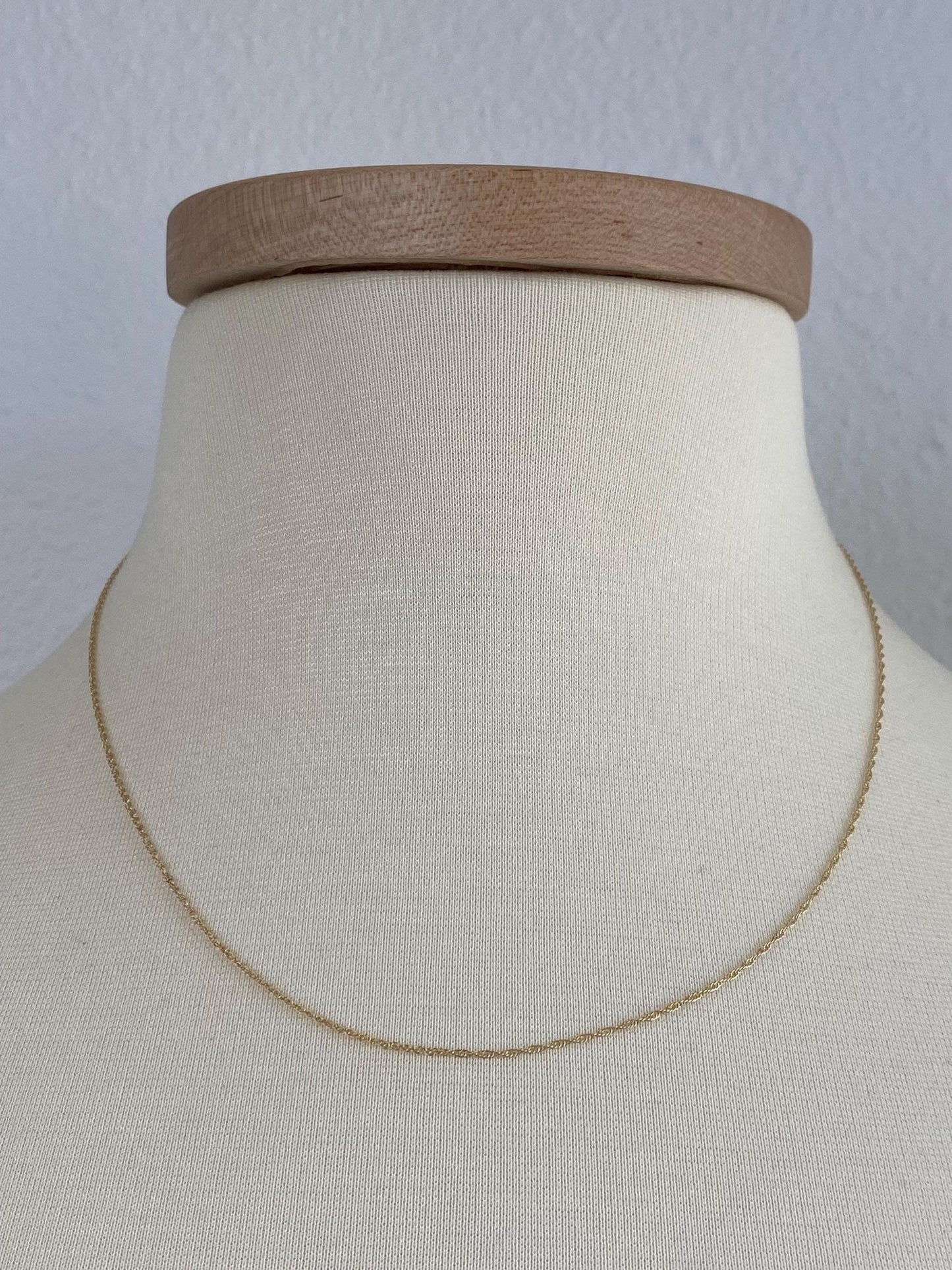 Vintage Solid 14k Yellow Gold Dainty Chain Necklace - 18 inches
