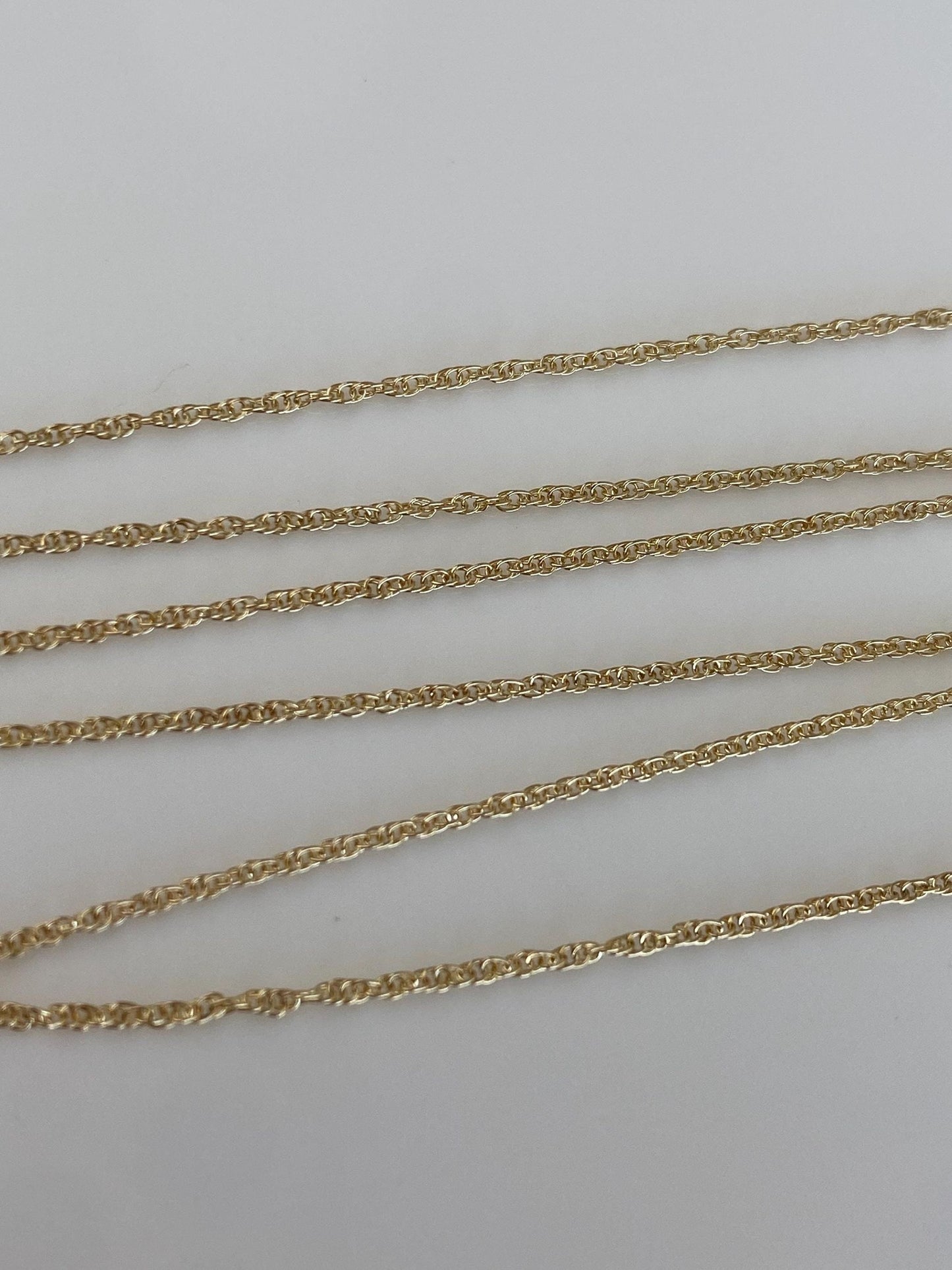 Vintage Solid 14k Yellow Gold Dainty Chain Necklace - 18 inches