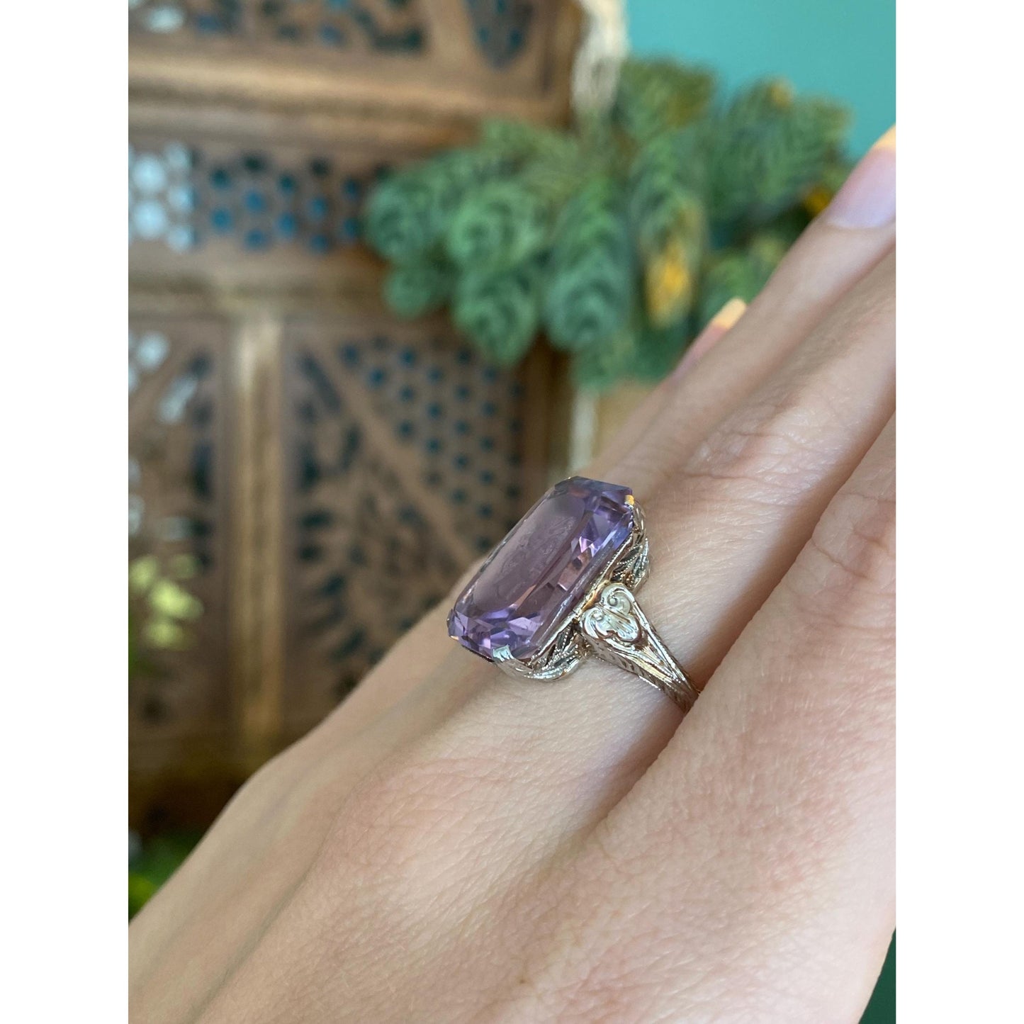 Vintage Solid 18k White Gold Amethyst Intaglio Cameo Ring - Size 6.5