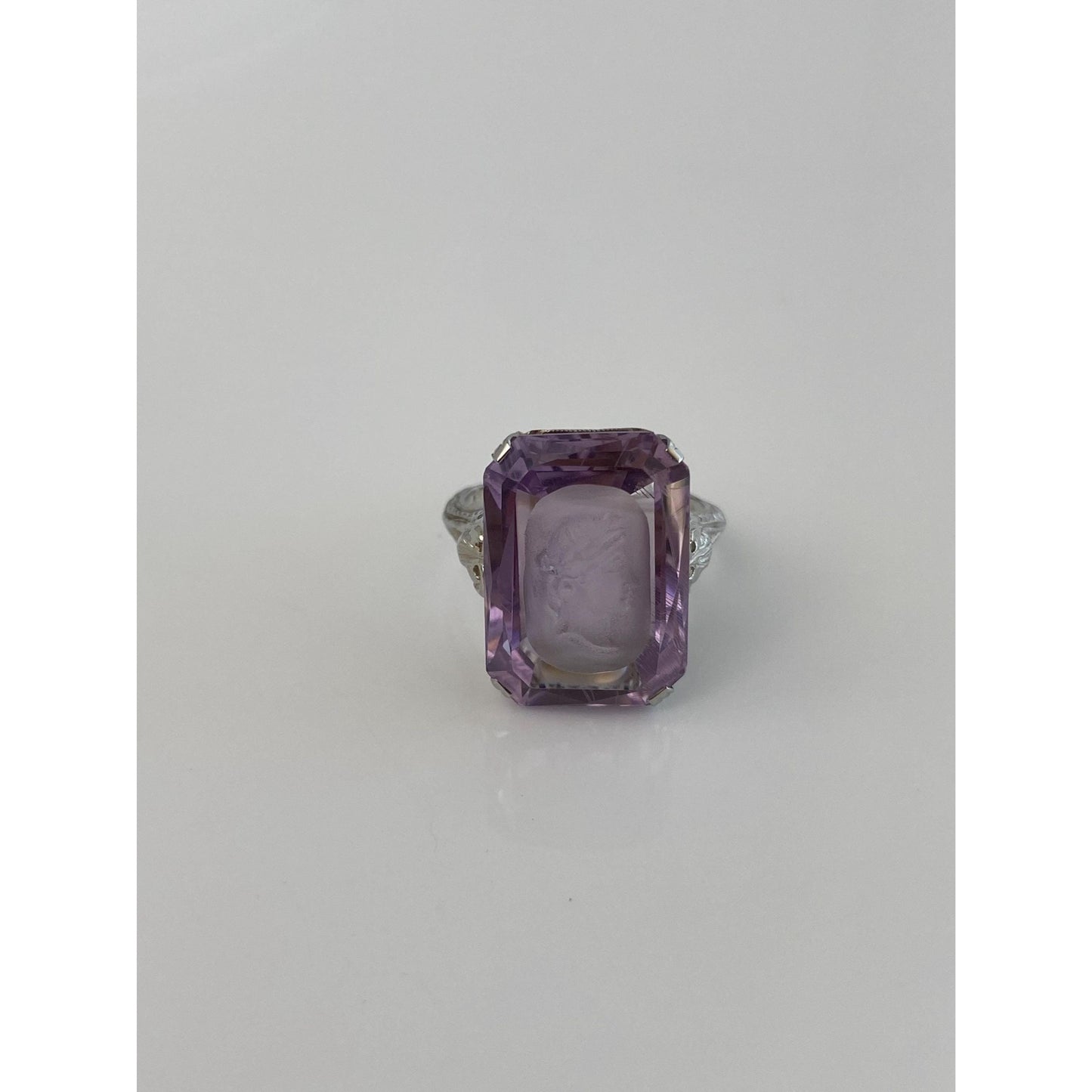 Vintage Solid 18k White Gold Amethyst Intaglio Cameo Ring - Size 6.5