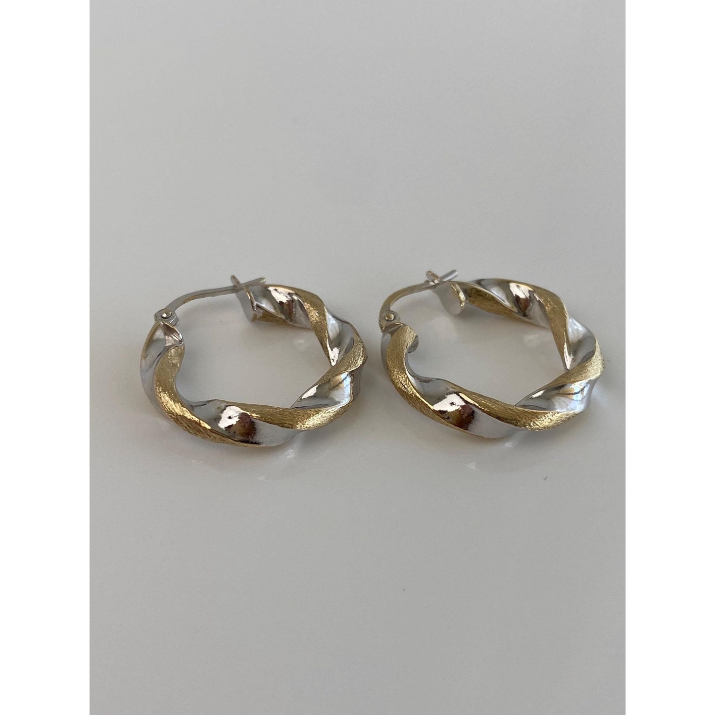 Vintage 14k White & Yellow Gold Twist Hoop Earrings