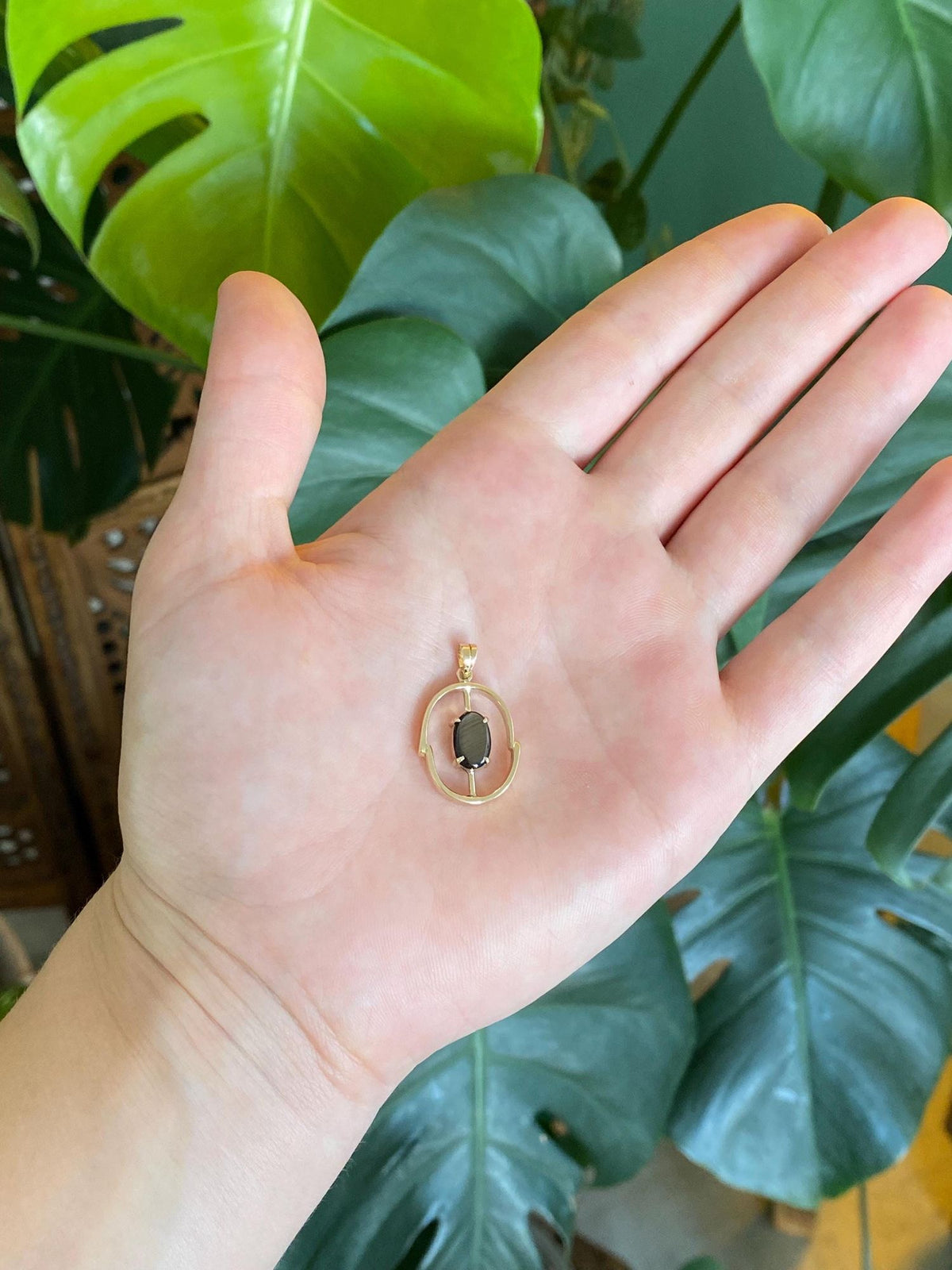 Vintage Solid 10k Yellow Gold Star Sapphire Charm