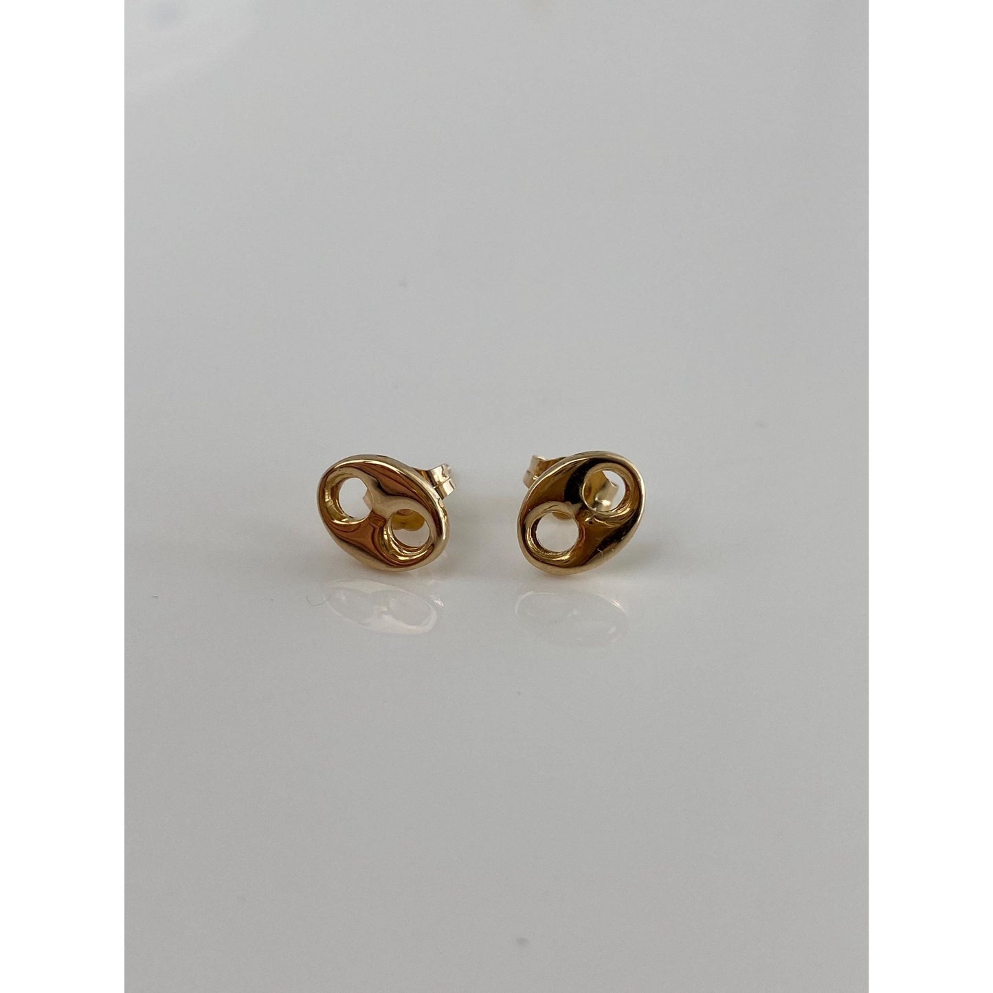 Vintage 14k Yellow Gold Puffy Mariner Link Stud Earrings