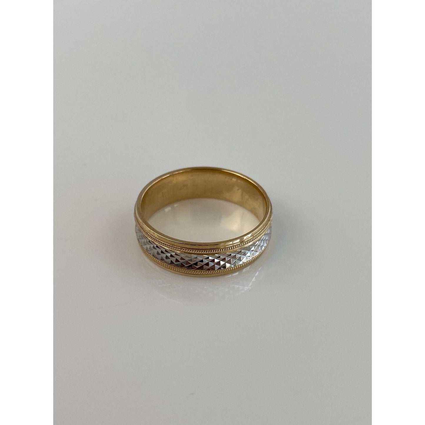 Vintage Solid 10k White & Yellow Gold Diamond Cut Ring Band - Size 8