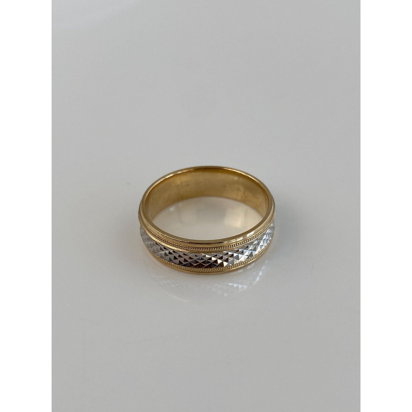 Vintage Solid 10k White & Yellow Gold Diamond Cut Ring Band - Size 8