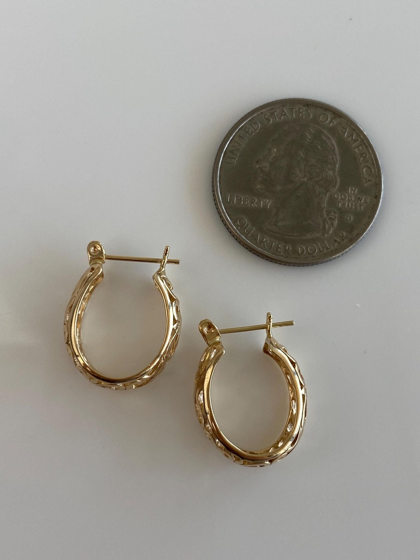 Vintage Solid 14k Yellow Gold Open Work Oval Hoop Earrings