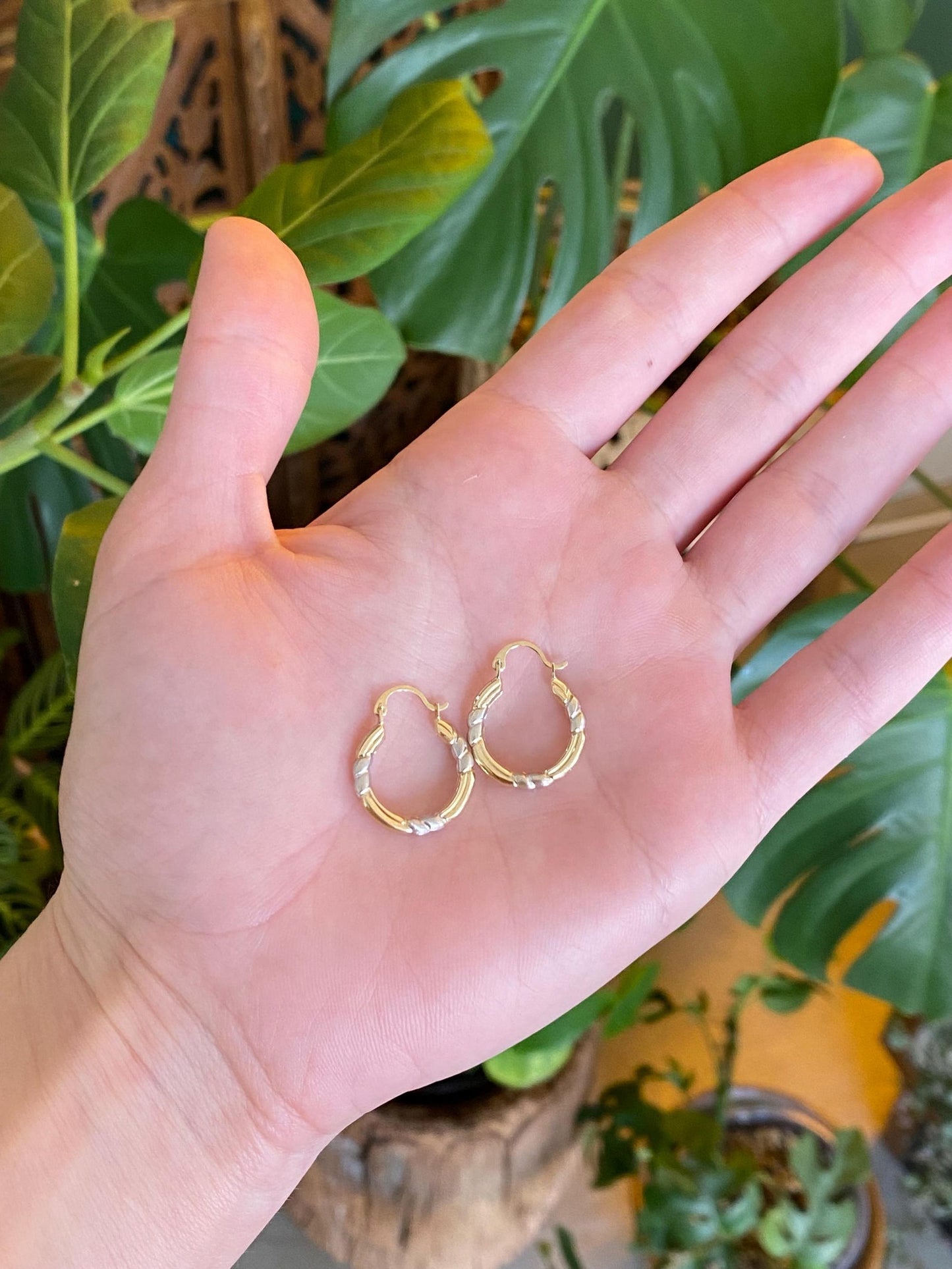 Vintage 14k White & Yellow Gold Design Hoop Earrings