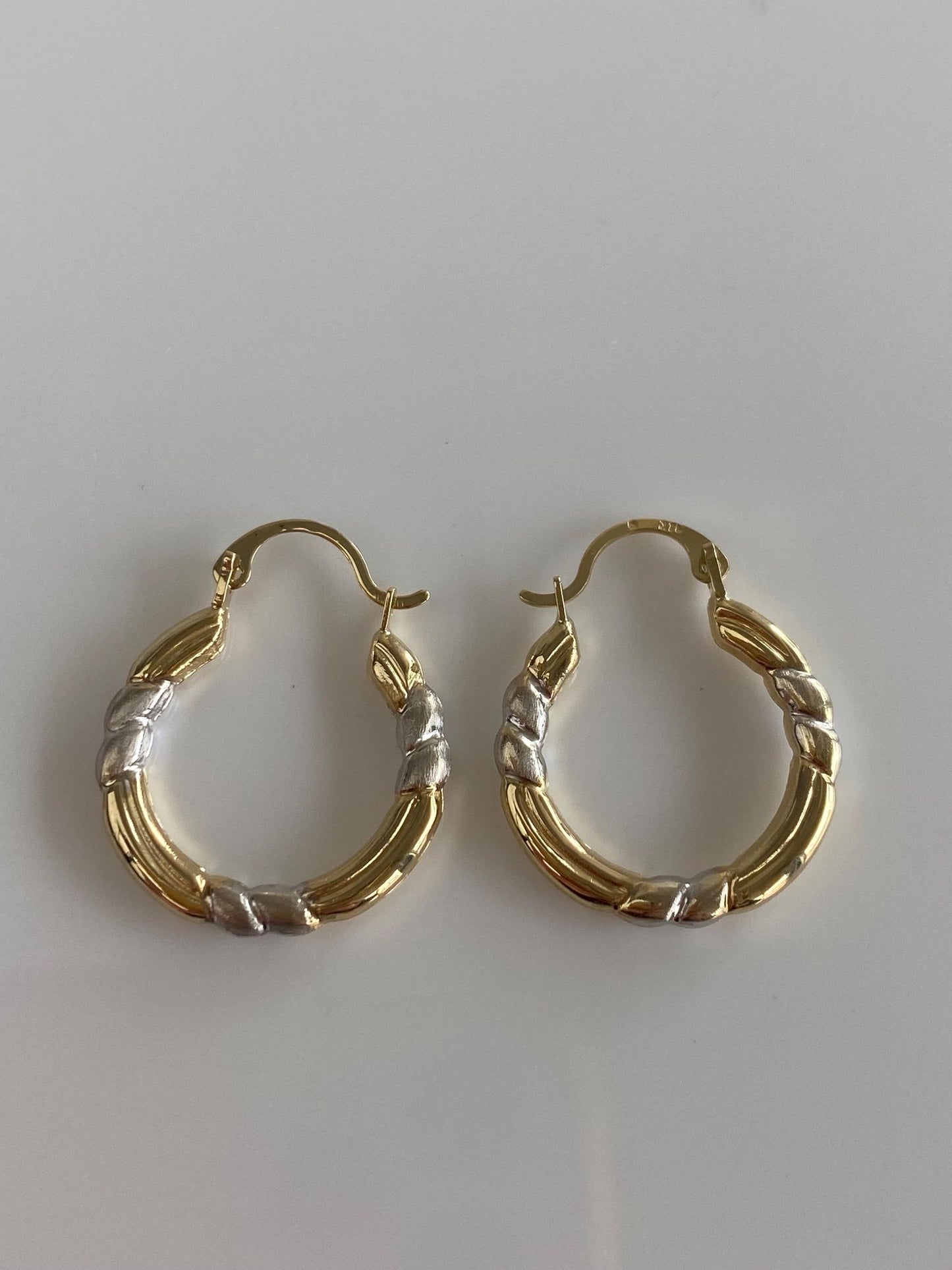 Vintage 14k White & Yellow Gold Design Hoop Earrings