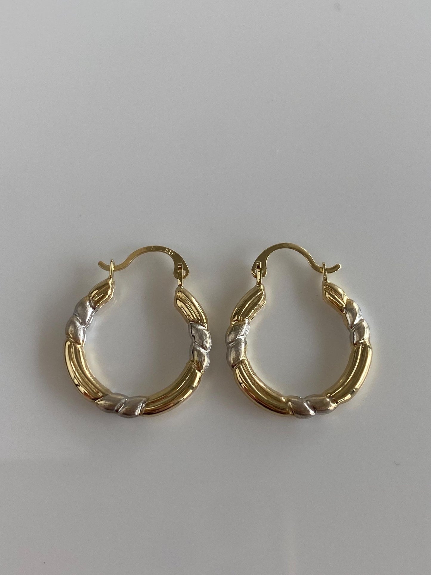 Vintage 14k White & Yellow Gold Design Hoop Earrings