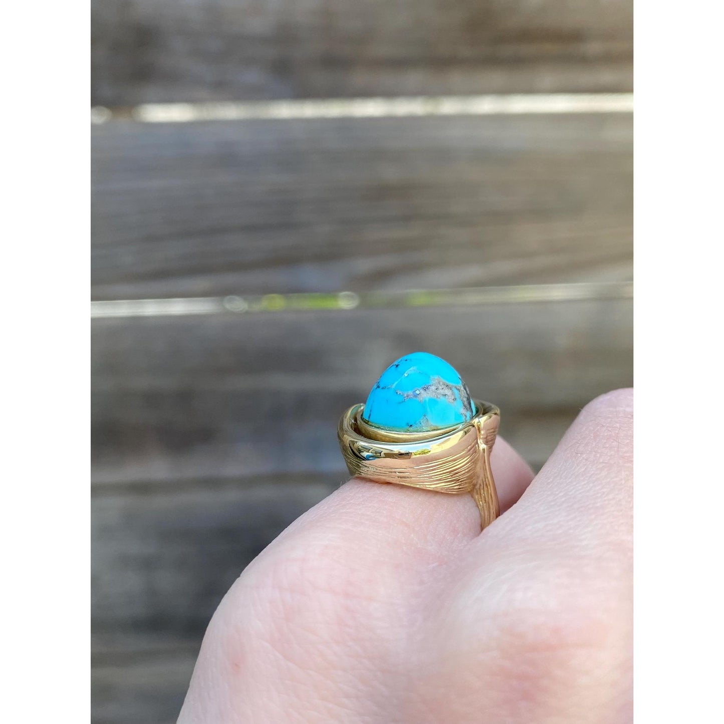Vintage Solid 14k Yellow Gold Turquoise Ring - Size 2.75