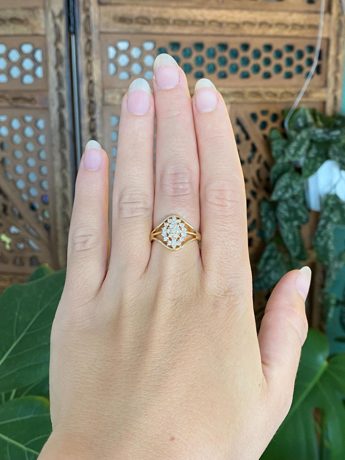 Vintage Solid 14k Yellow Gold Diamond Cluster Ring - Size 6.75
