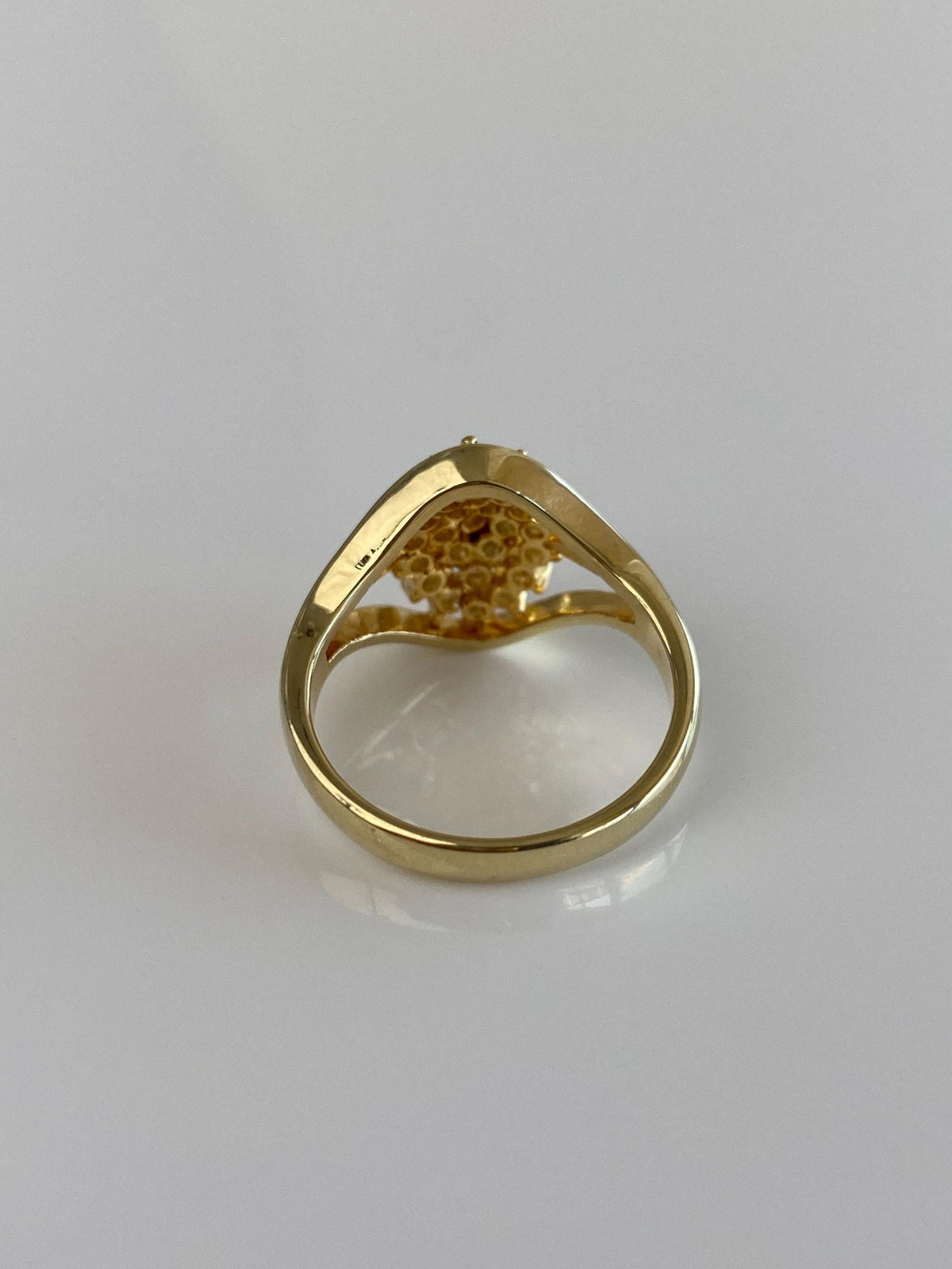 Vintage Solid 14k Yellow Gold Diamond Cluster Ring - Size 6.75