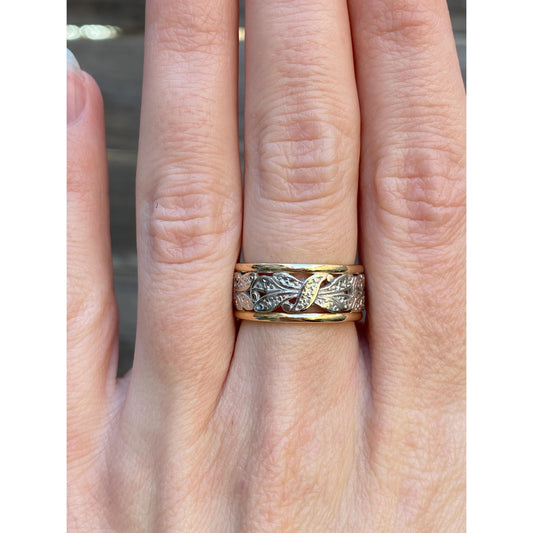 Vintage Solid 14k White & Yellow Gold Design Ring Band - Size 6.25