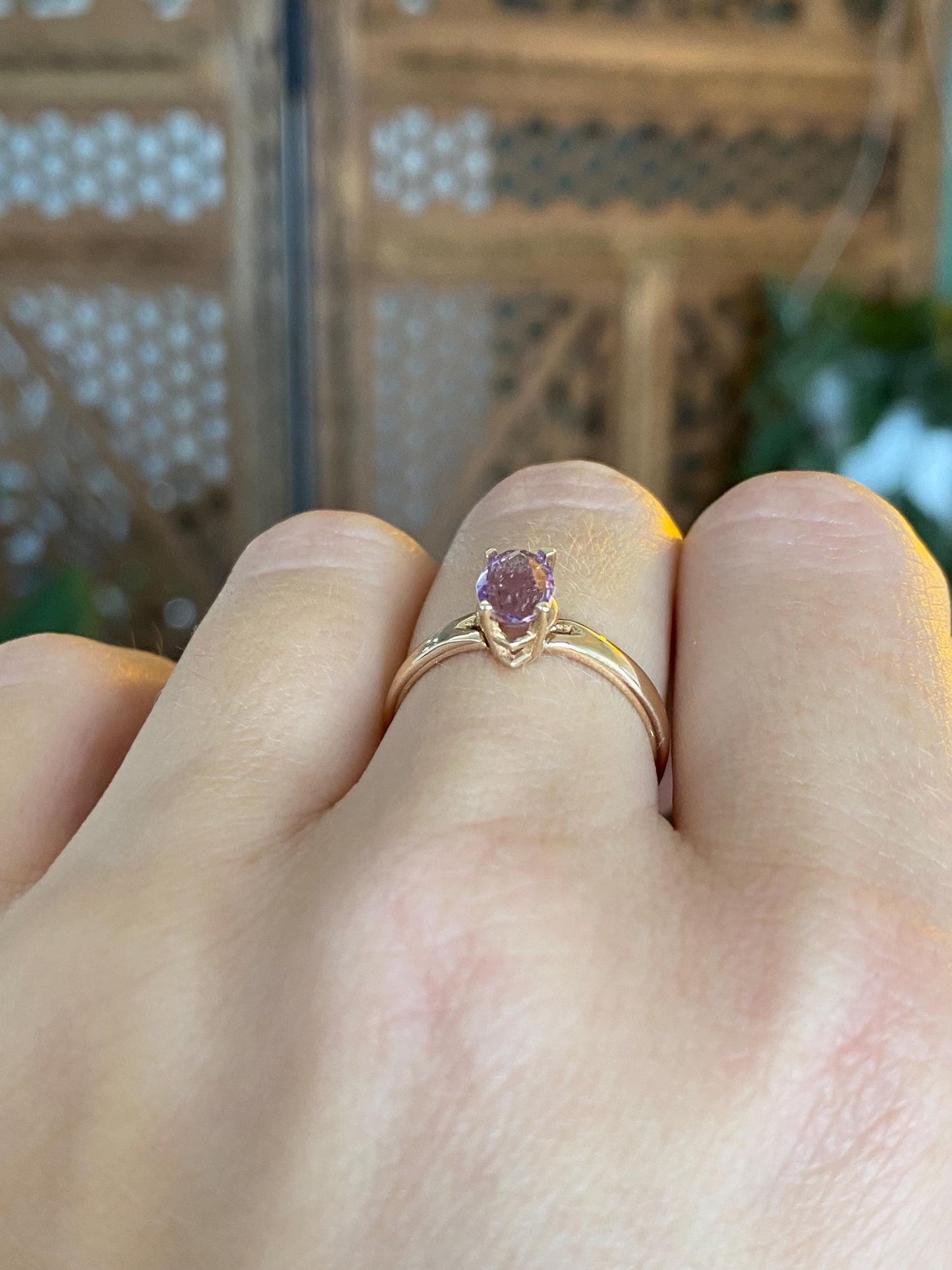 Vintage Solid 14k Yellow Gold Amethyst Ring - Size 6.5