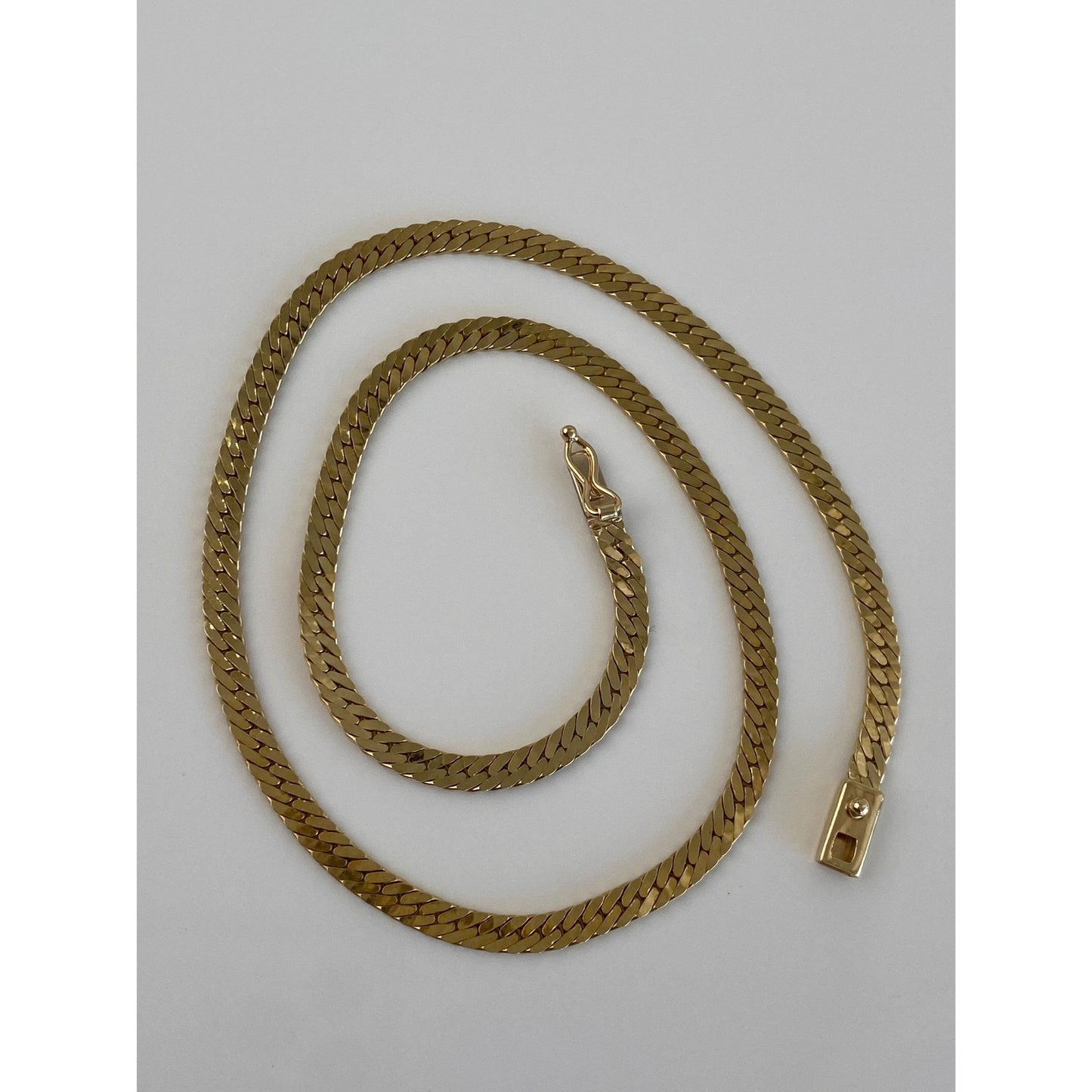 Vintage Solid 14k Yellow Gold Chunky Herringbone Chain Choker Necklace - 15 inches