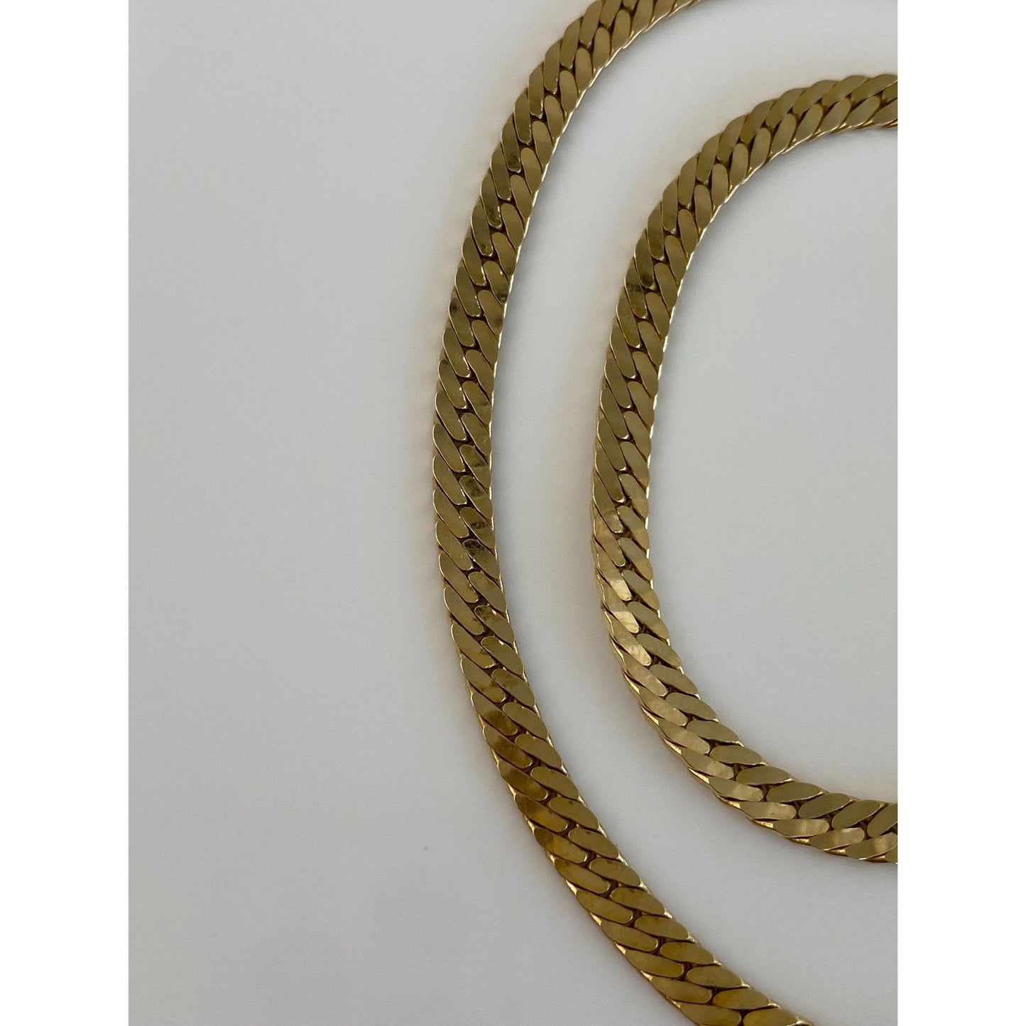 Vintage Solid 14k Yellow Gold Chunky Herringbone Chain Choker Necklace - 15 inches