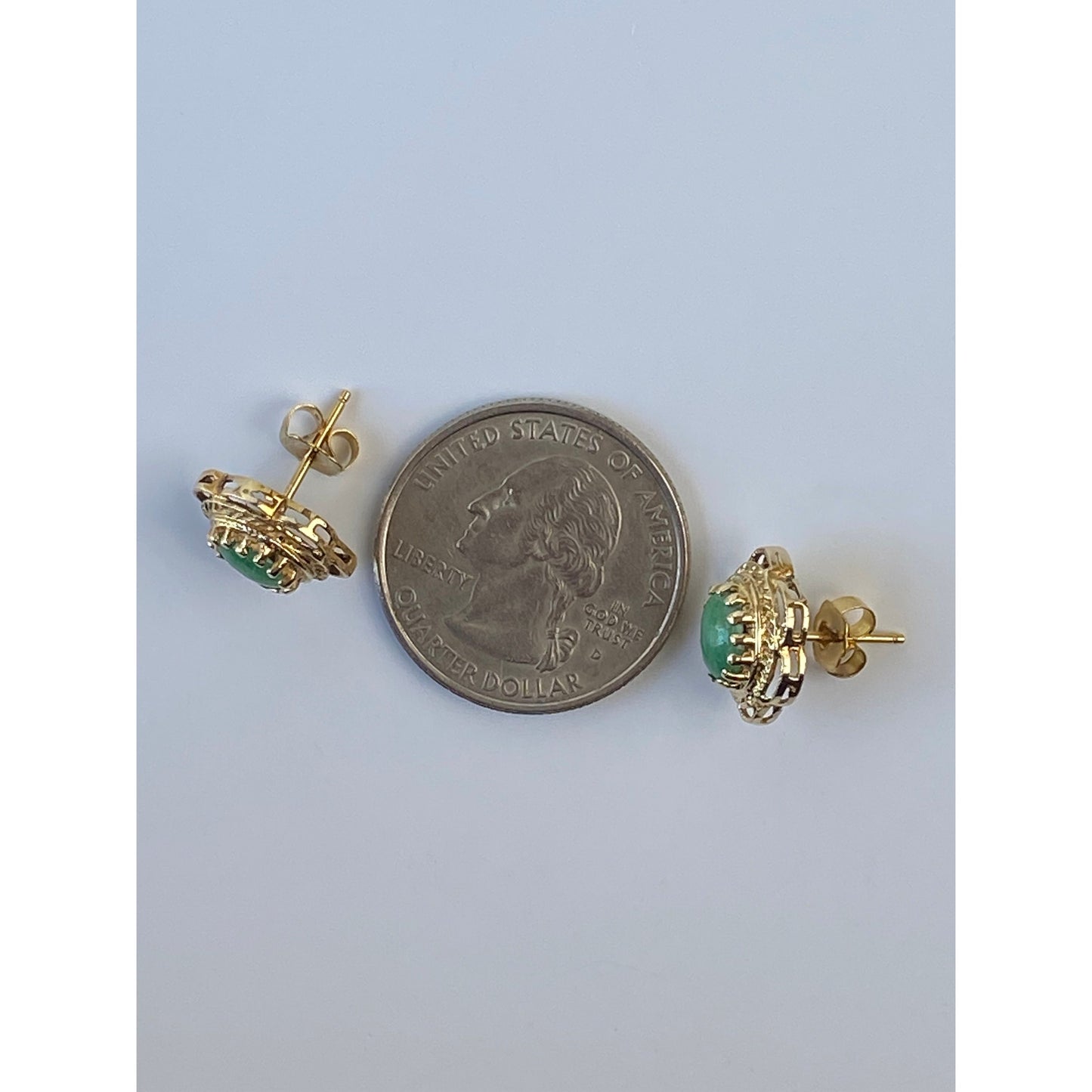 Vintage Solid 14k Yellow Gold Jade Ornate Stud Earrings