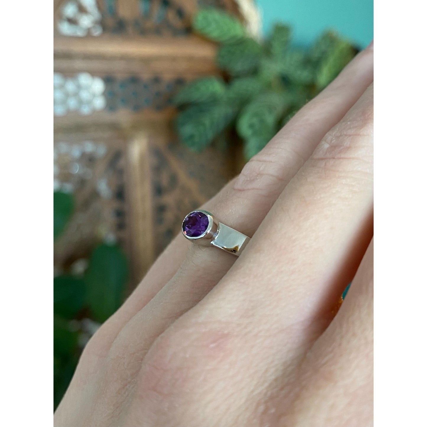 Vintage Solid 14k White Gold Amethyst Ring Band - Size 4.5