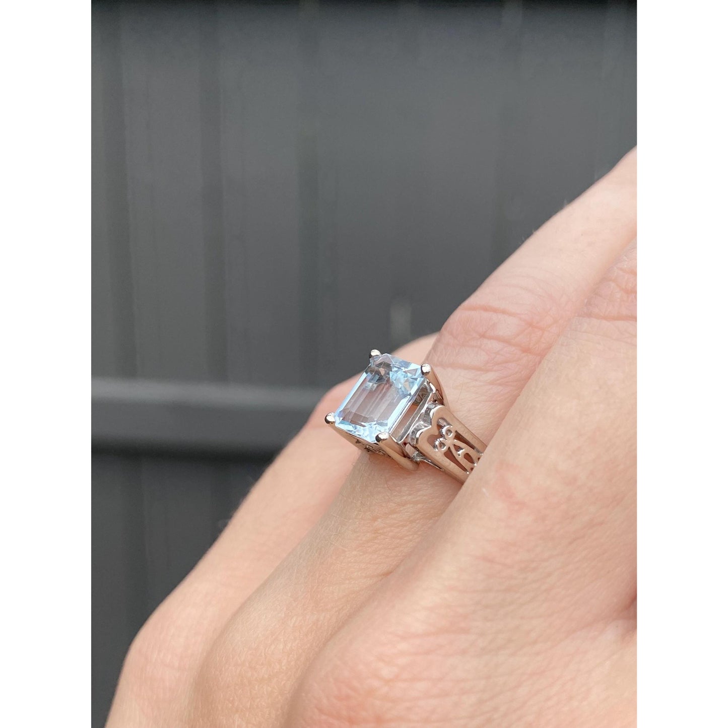 Vintage Solid 14k White Gold Diamond Aquamarine Ring - Size 5.75