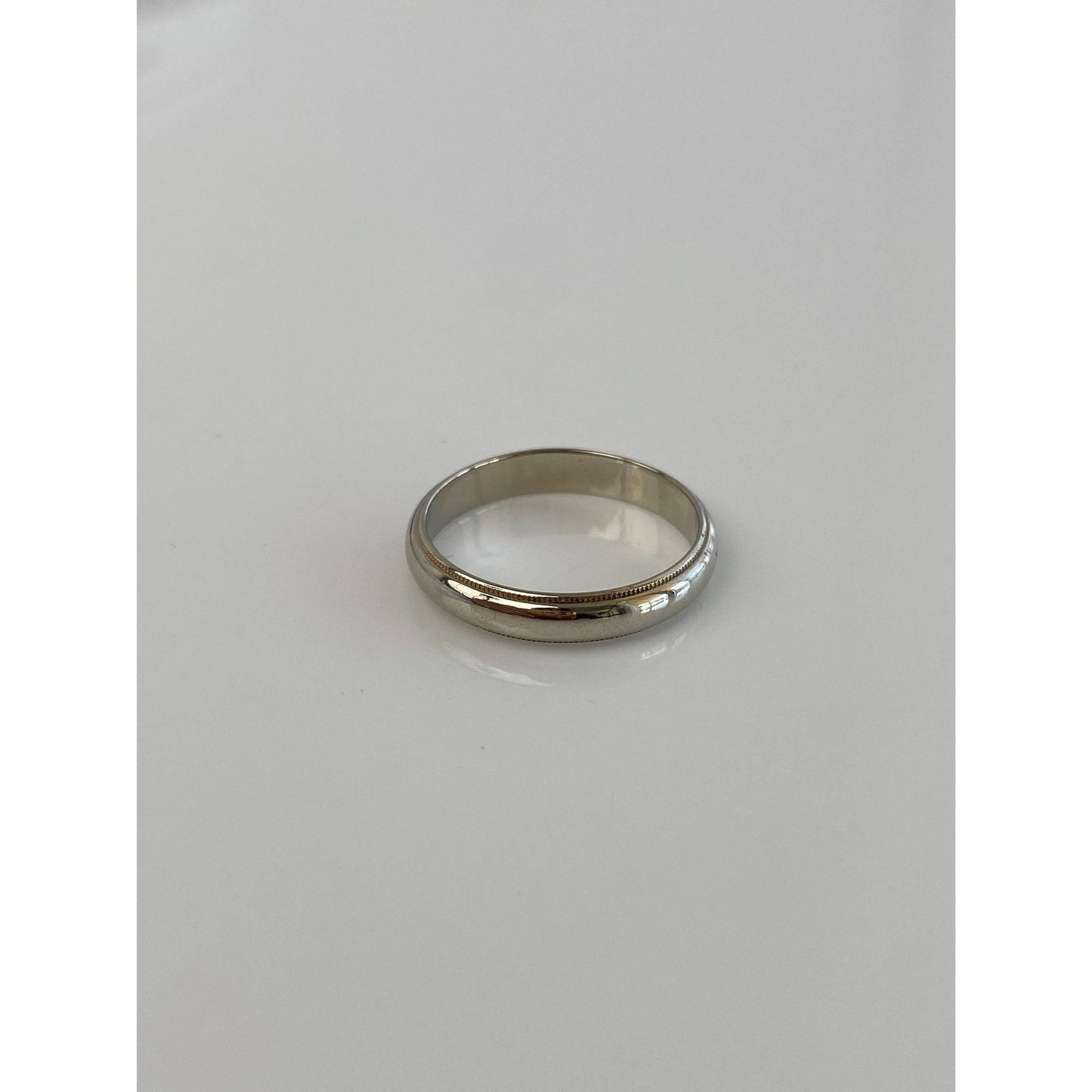 Vintage Solid 14k White Gold Miligrain Ring Band - Size 6.5