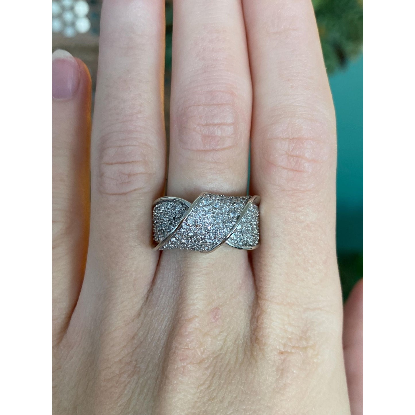 Vintage Solid 14k White Gold Diamond Twist Ring Band - Size 6.25