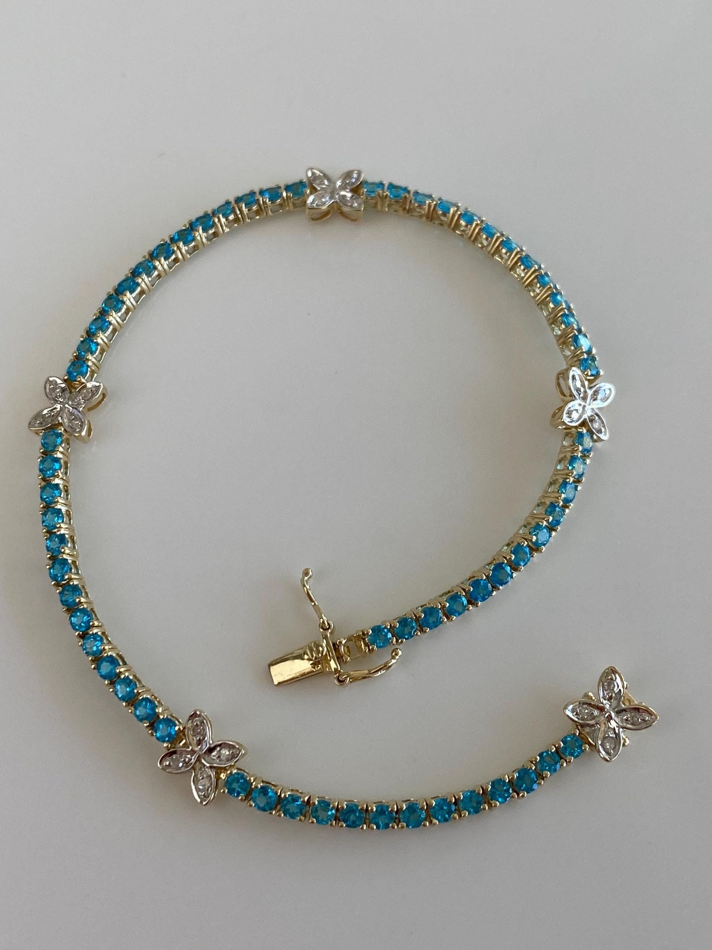 Vintage Solid 14k White & Yellow Gold Diamond Blue Cubic Zirconia Flowers Bracelet - 7 inches