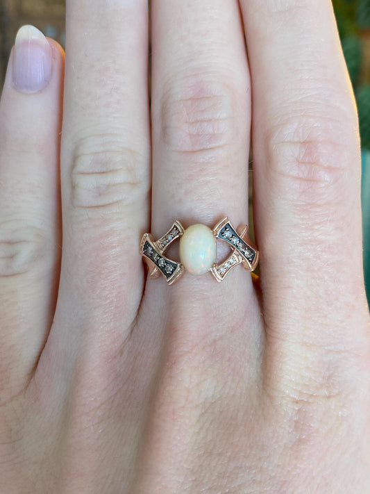 Vintage Solid 14k Rose Gold Diamond Opal Ring - Size 6.75