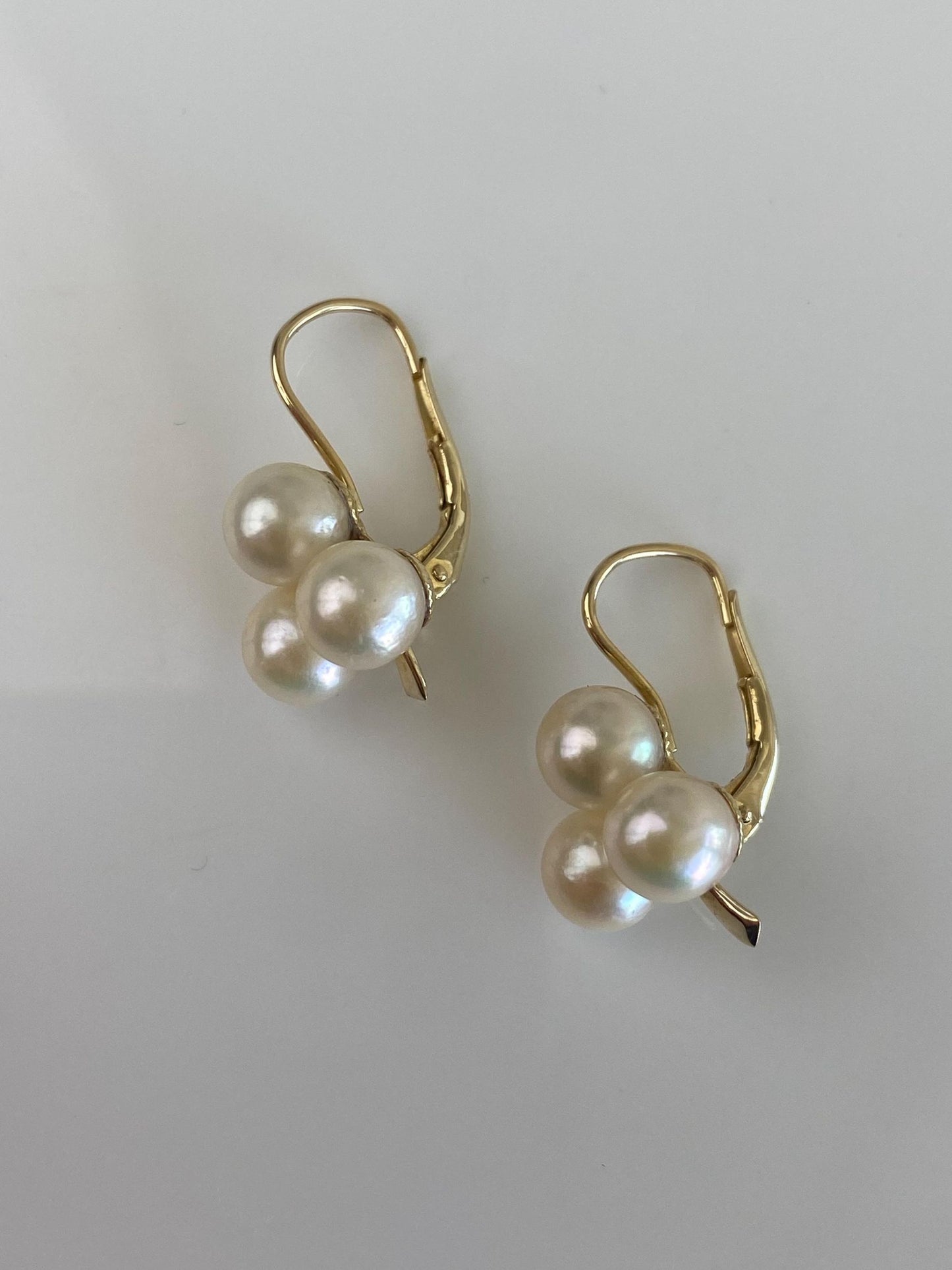 Vintage Solid 14k Yellow Gold Triple Pearl Drop Earrings