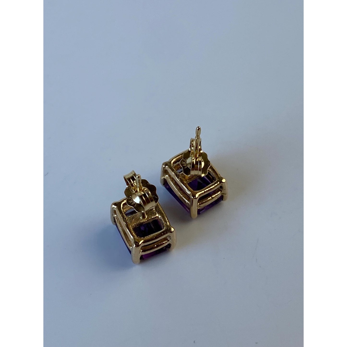 Vintage Solid 14k Yellow Gold Amethyst Stud Earrings