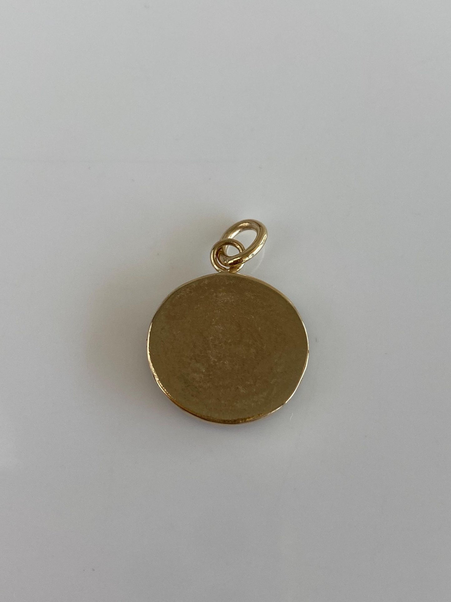 Vintage Solid 14k Yellow Gold Agate Charm