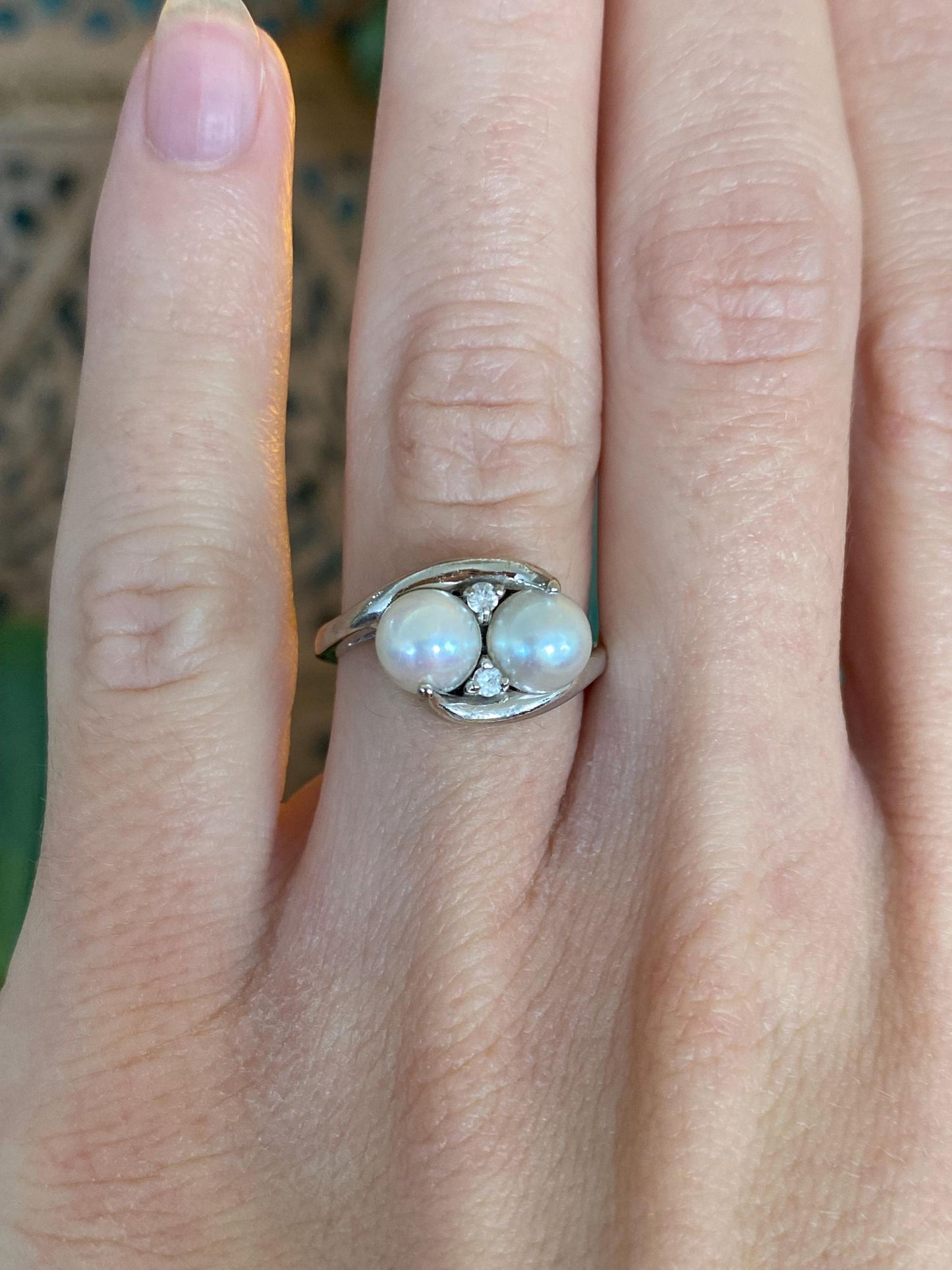 Vintage Solid 10k White Gold Clear Spinel Pearls Ring - Size 5.25