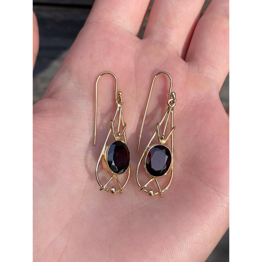 Vintage Solid 10k Yellow Gold Garnet Dangle Earrings
