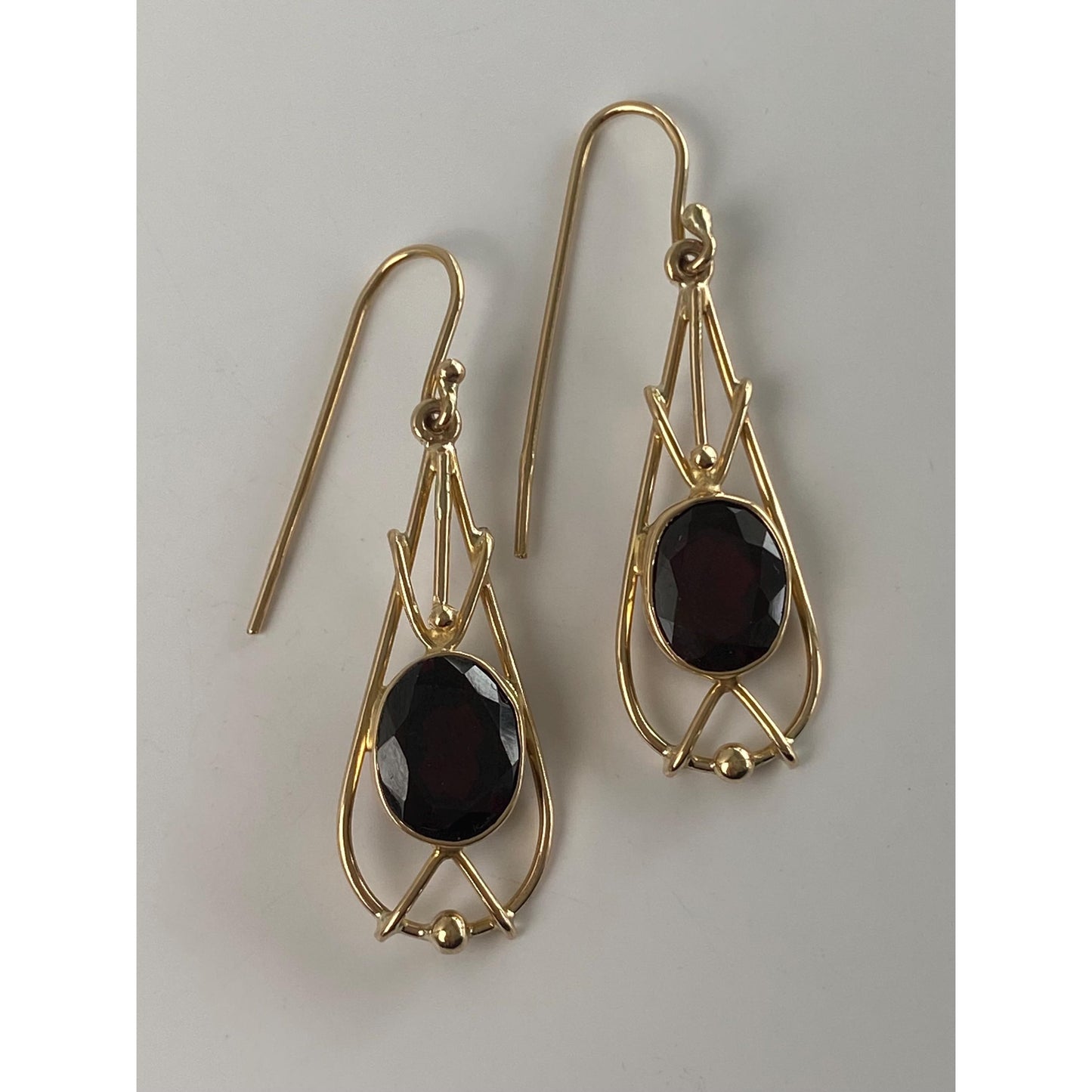Vintage Solid 10k Yellow Gold Garnet Dangle Earrings
