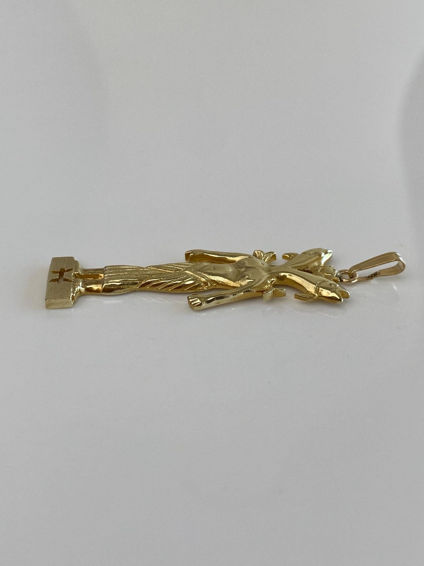 Vintage Solid 14k Yellow Gold Pisces Fish Goddess Charm