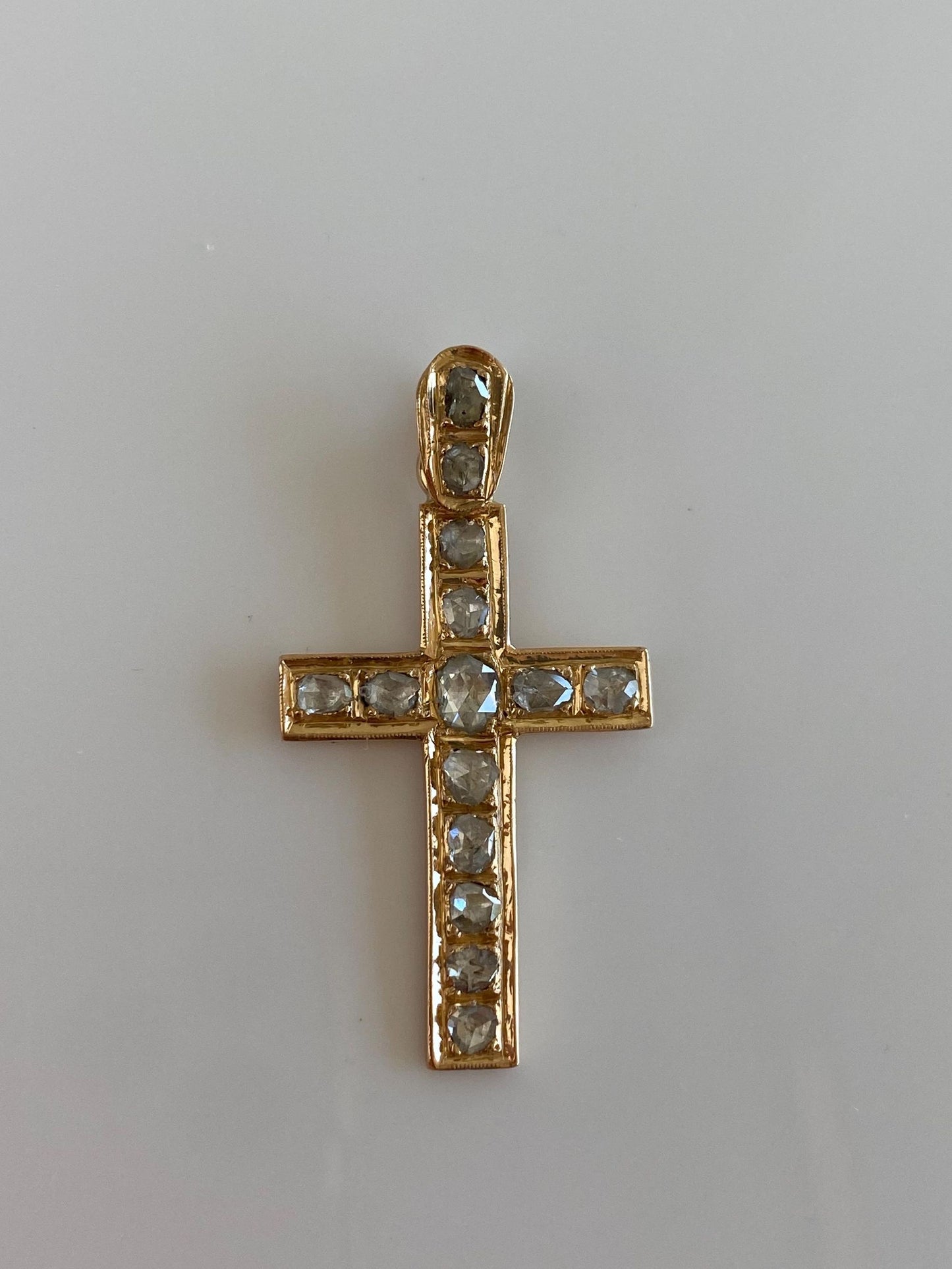 Vintage Solid 18k Yellow Gold Raw Diamonds Cross Charm